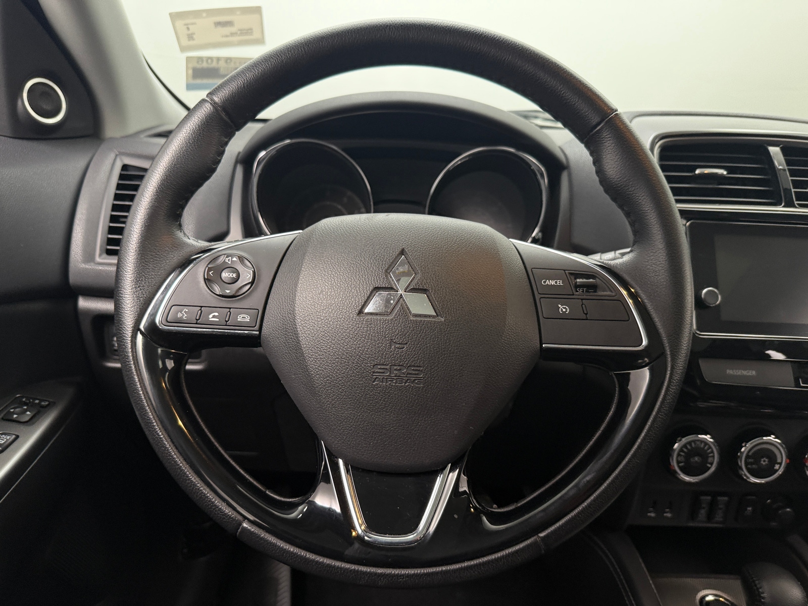 Thumbnail: 2018 Mitsubishi Outlander Sport - 4
