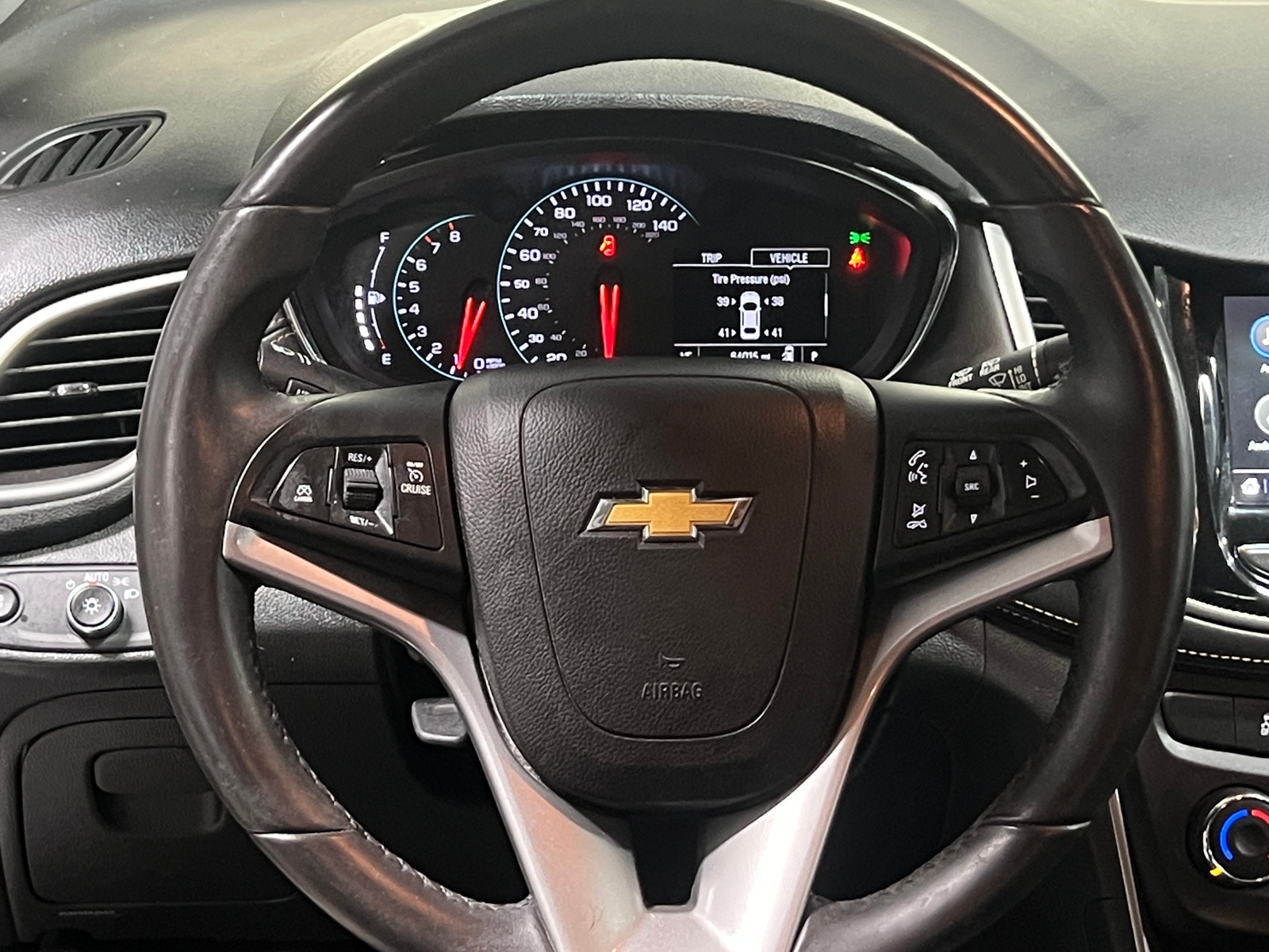 Thumbnail: 2018 Chevrolet Trax - 5