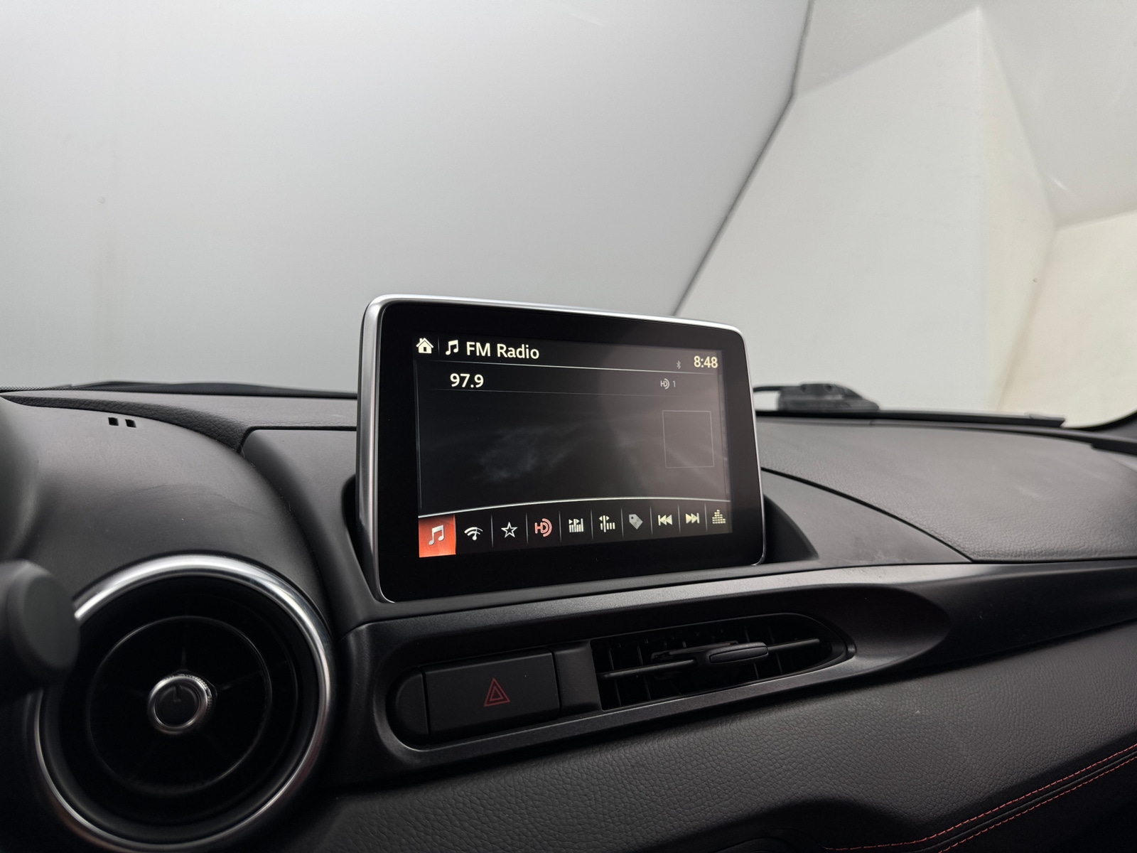 Thumbnail: 2019 Fiat 124 Spider - 3