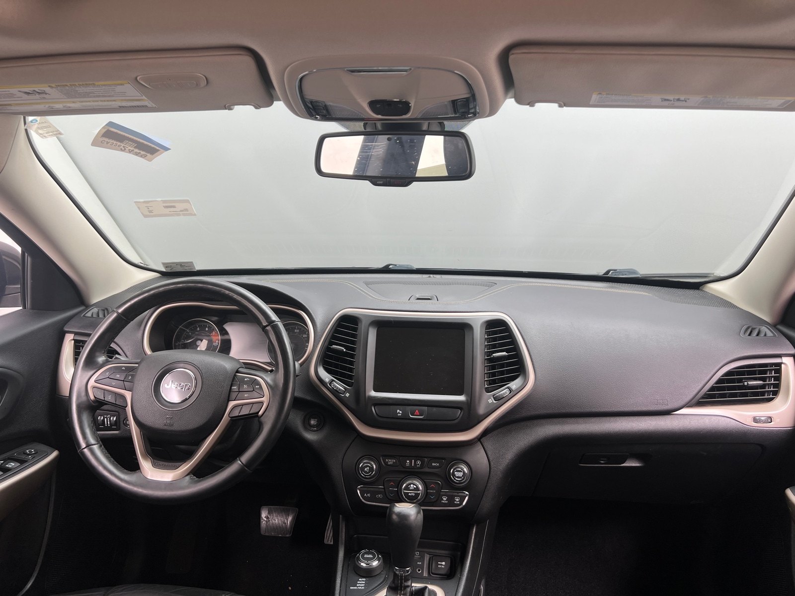 Thumbnail: 2018 Jeep Cherokee - 2