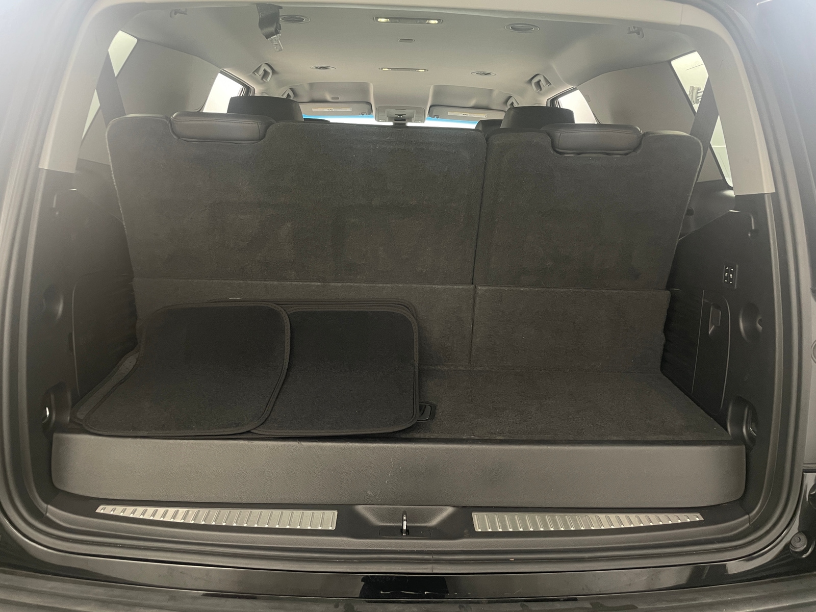 Thumbnail: 2018 Cadillac Escalade - 6