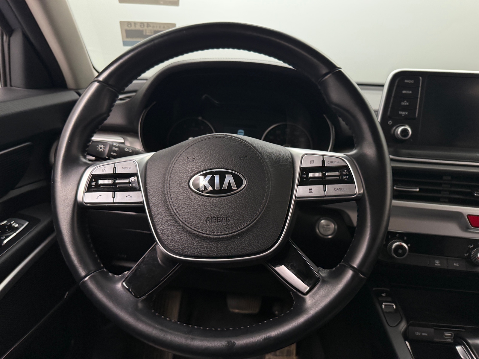 Thumbnail: 2020 Kia Telluride - 5