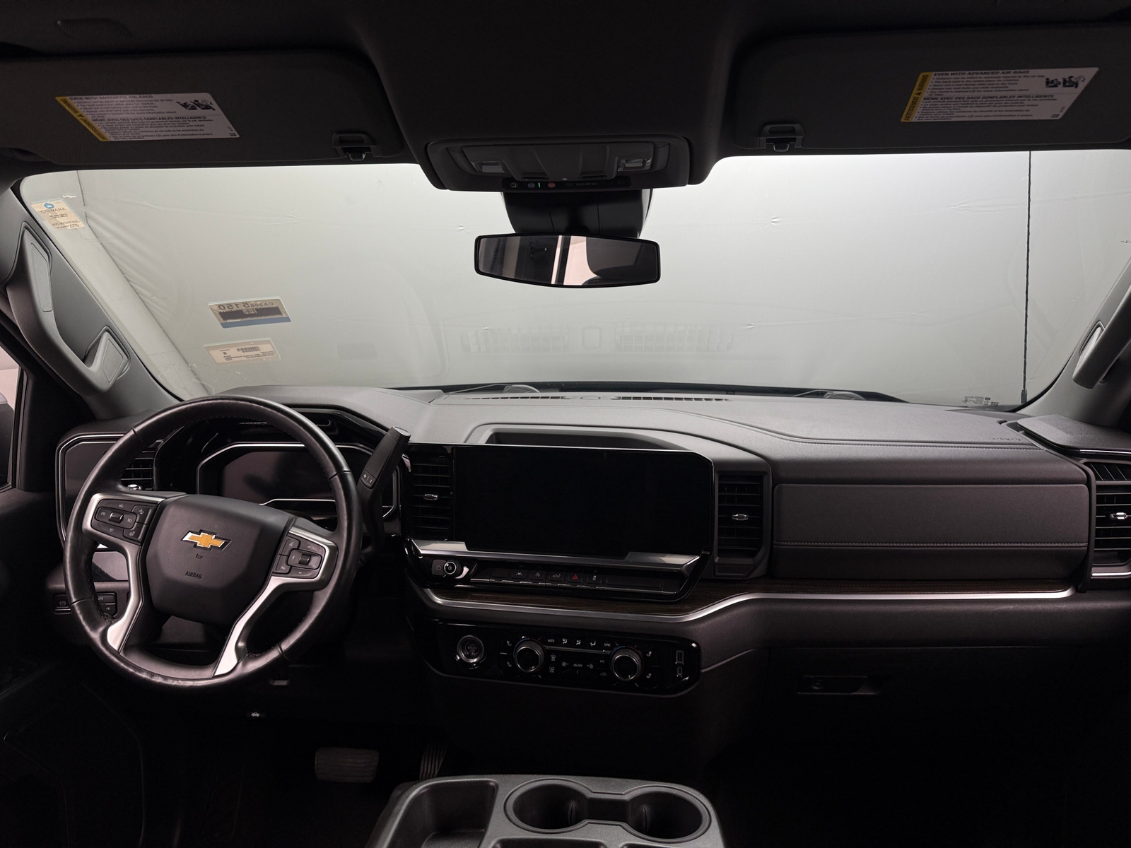 Thumbnail: 2022 Chevrolet Silverado 1500 - 3