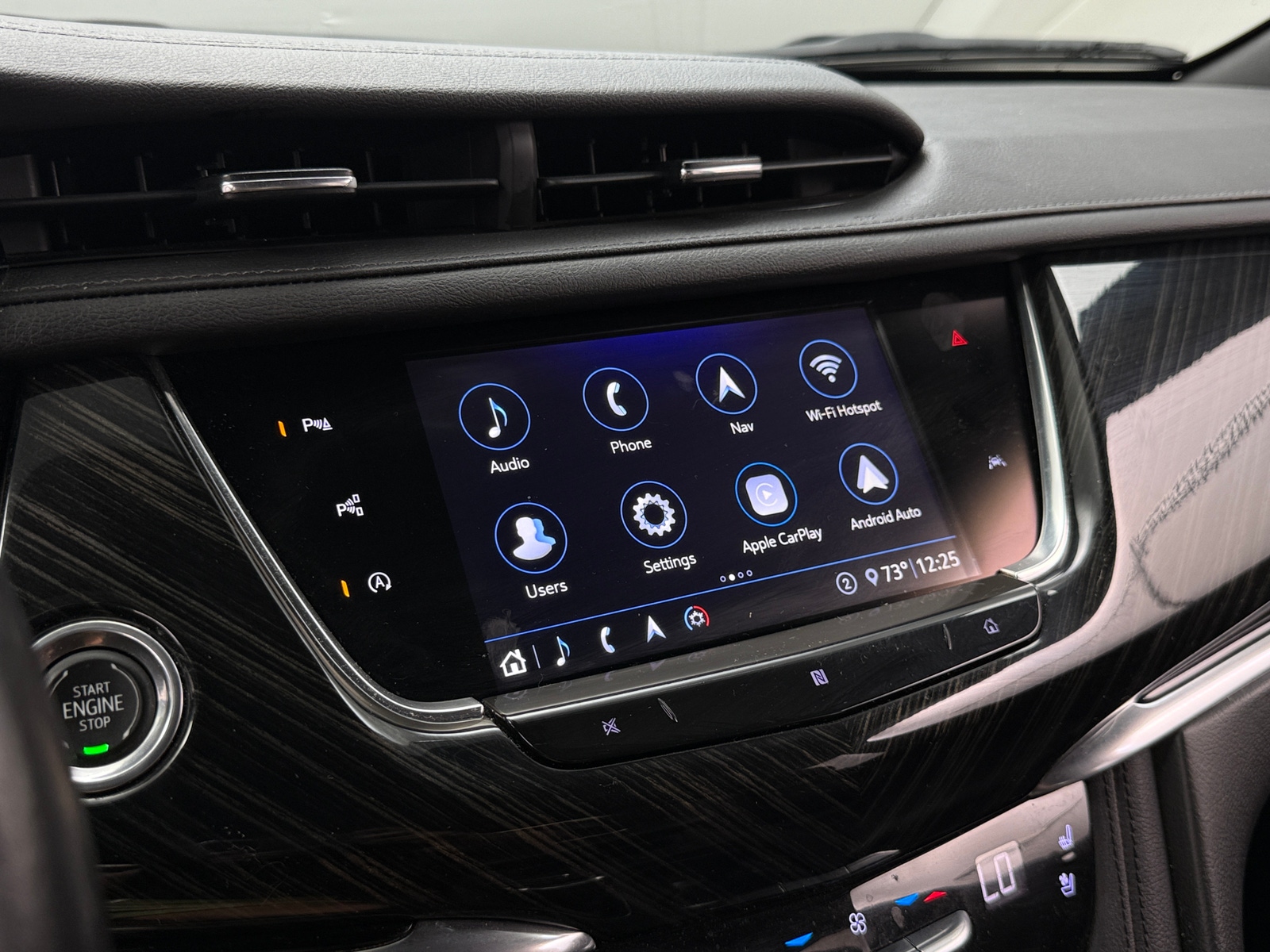 Thumbnail: 2020 Cadillac XT6 - 3