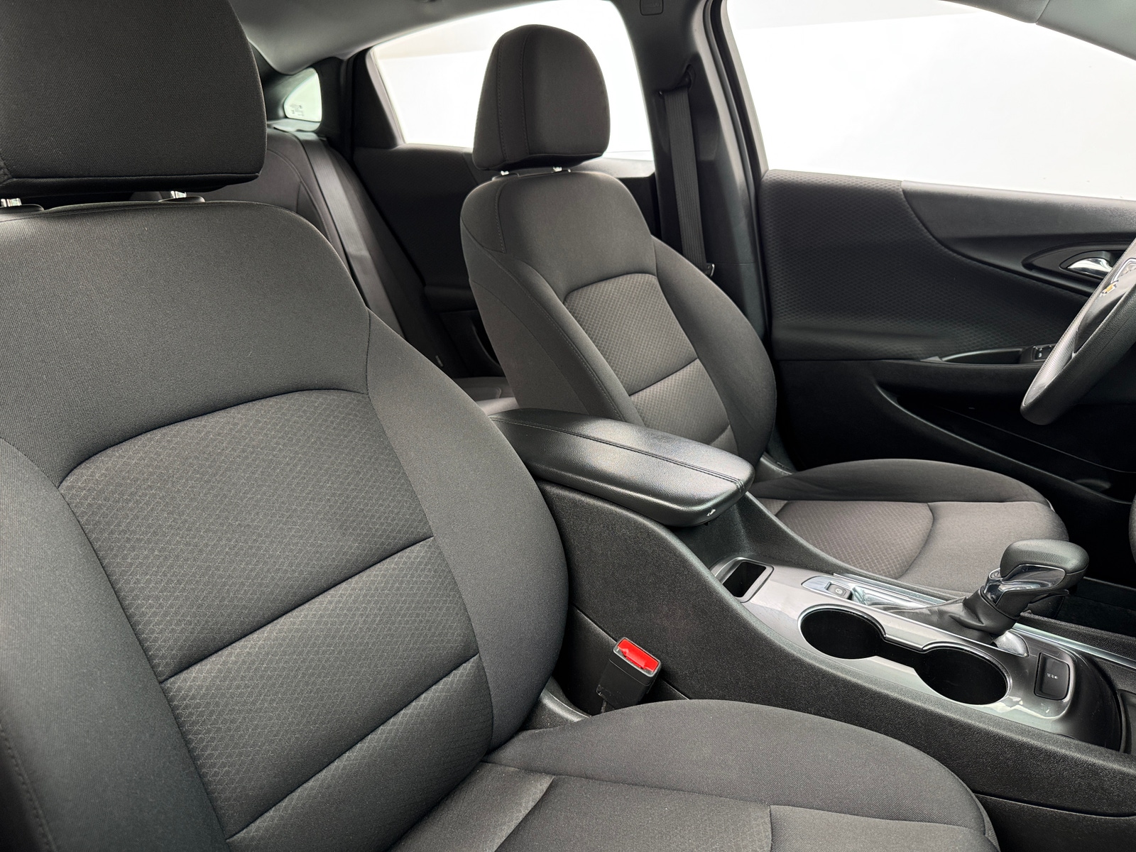Thumbnail: 2023 Chevrolet Malibu - 2