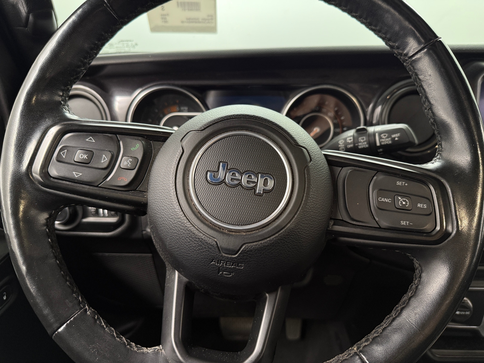 Thumbnail: 2021 Jeep Wrangler - 5