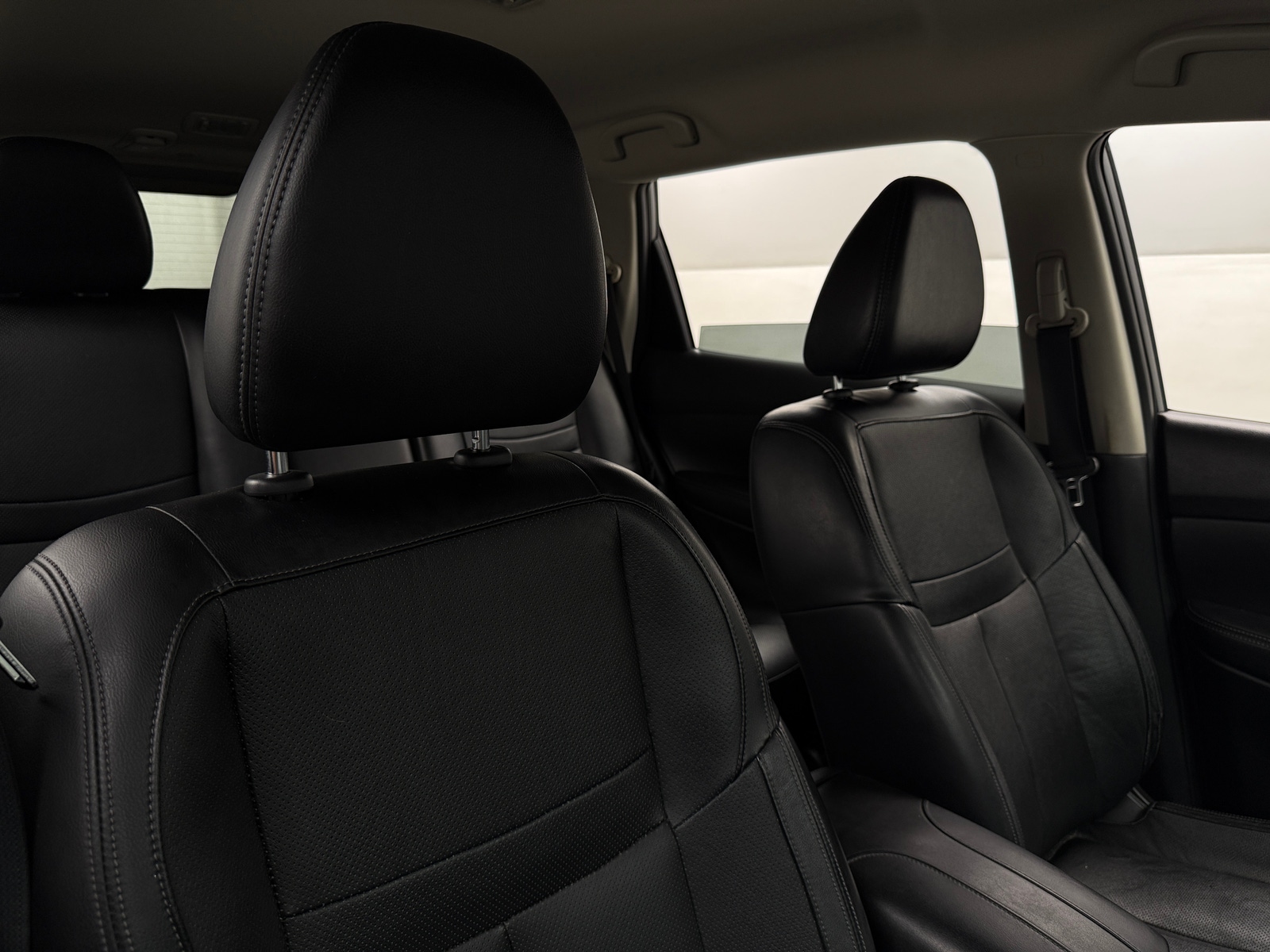 Thumbnail: 2018 Nissan Rogue - 2
