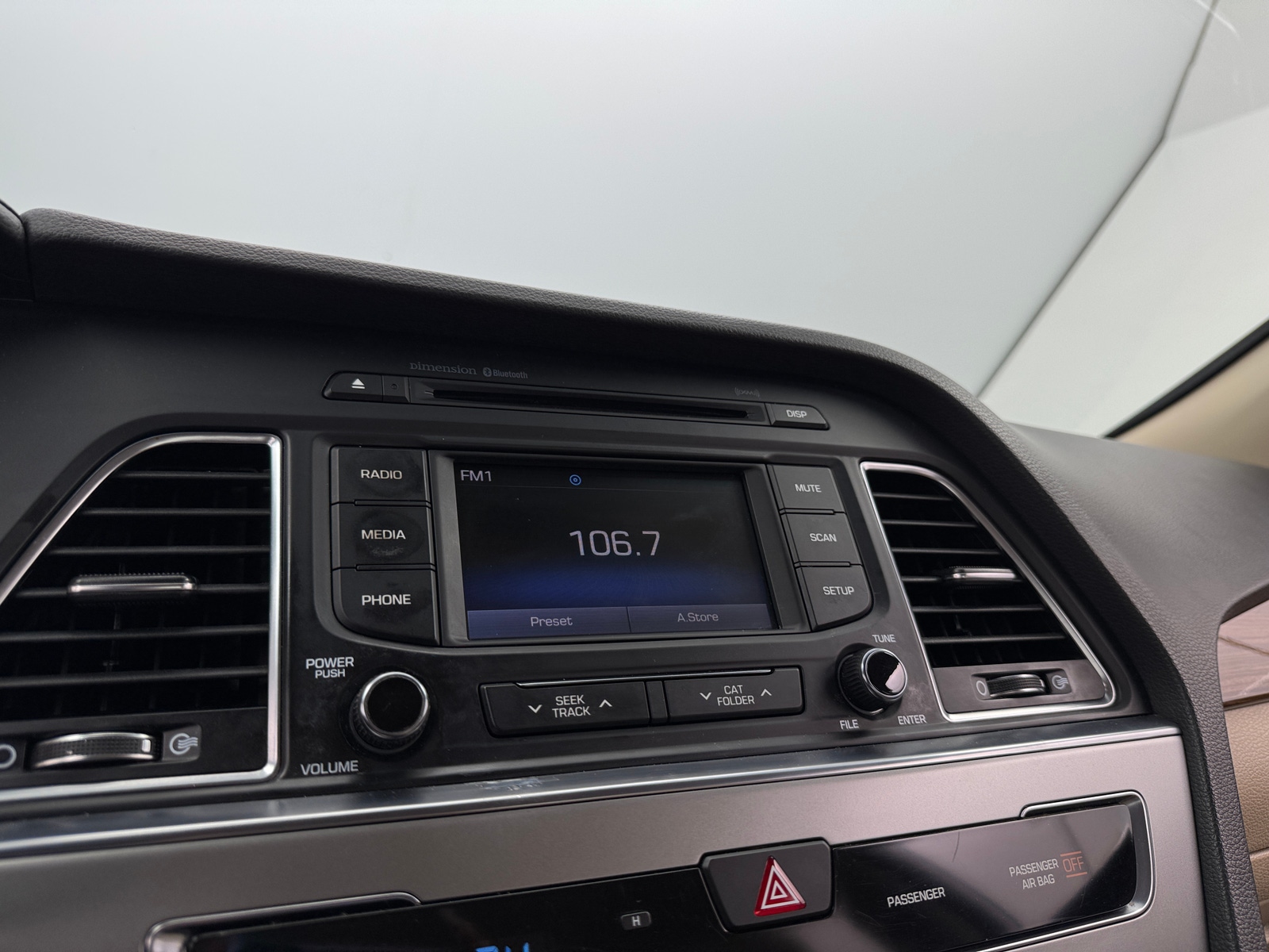 Thumbnail: 2015 Hyundai Sonata - 3