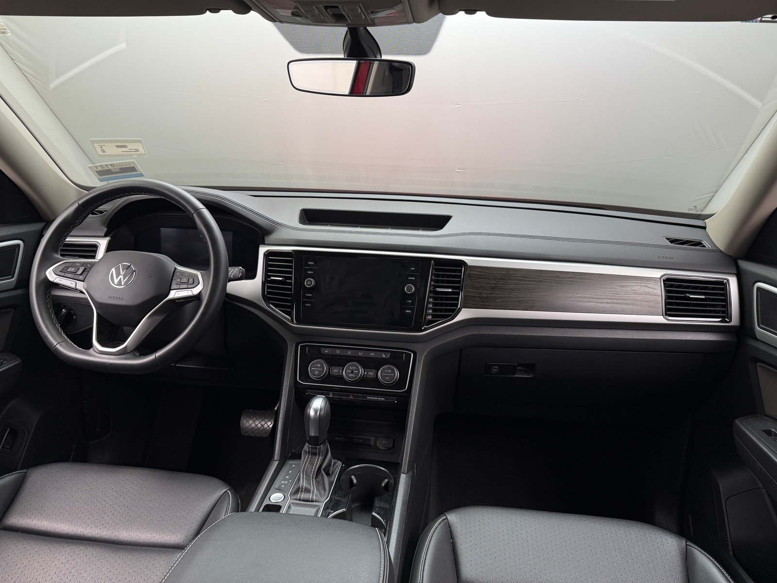 Thumbnail: 2022 Volkswagen Atlas - 2
