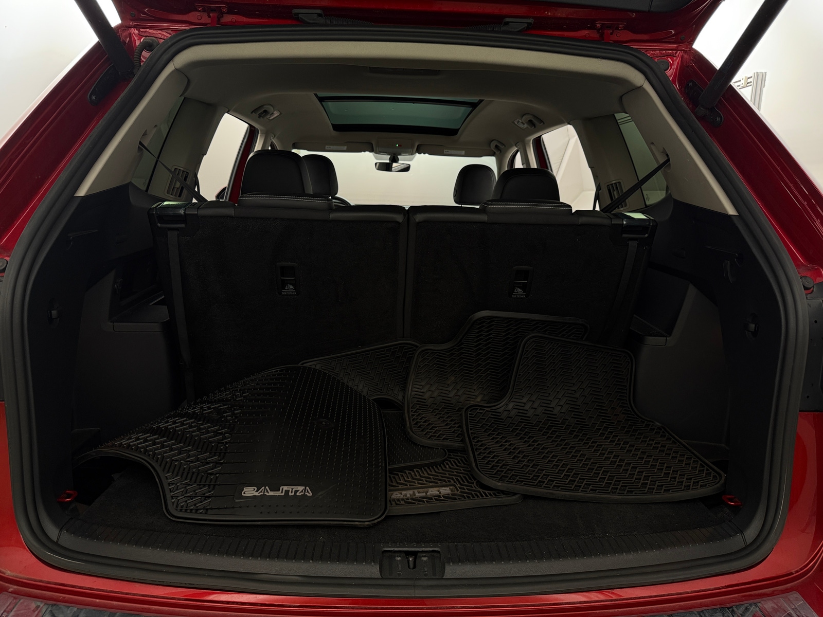 Thumbnail: 2022 Volkswagen Atlas - 6