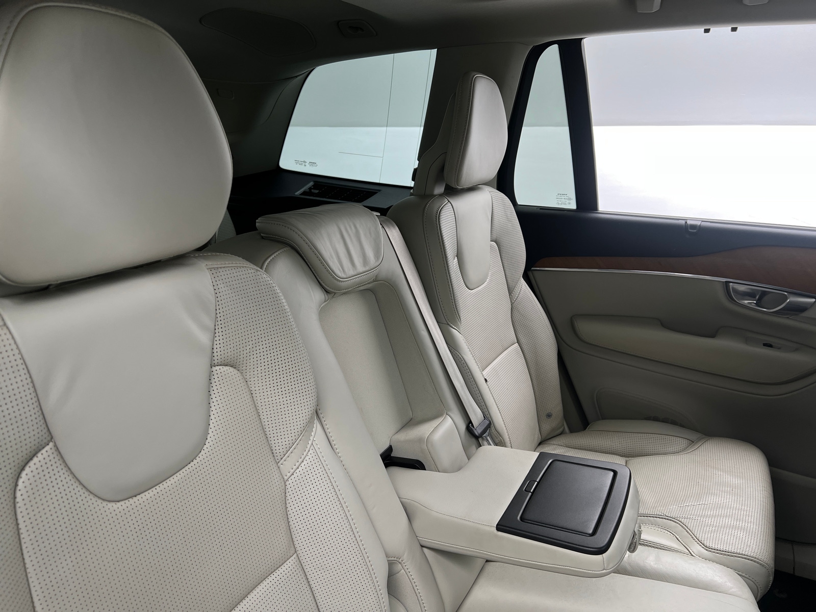 Thumbnail: 2018 Volvo XC90 - 5