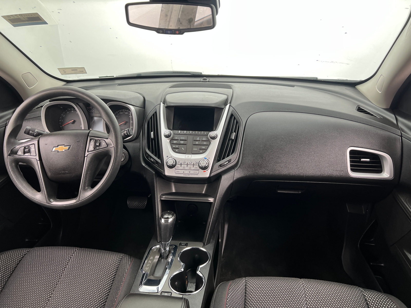 Thumbnail: 2017 Chevrolet Equinox - 3