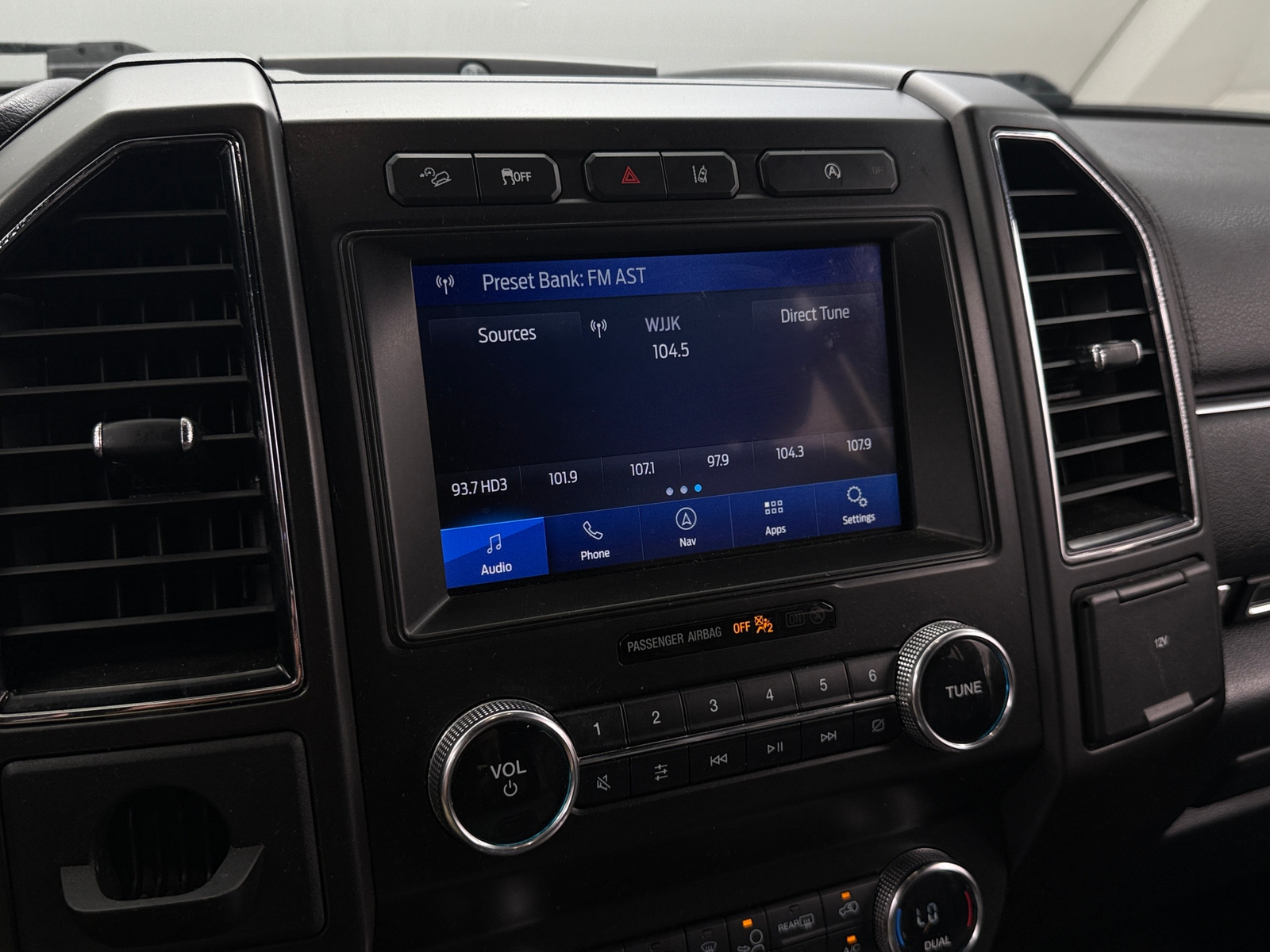 Thumbnail: 2020 Ford Expedition MAX - 3