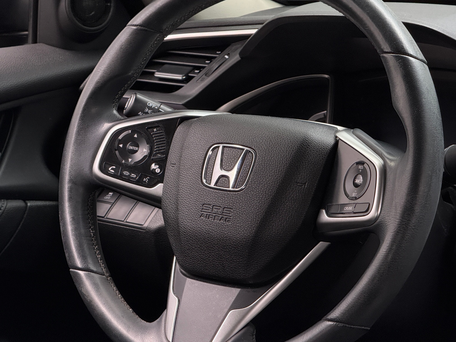 Thumbnail: 2017 Honda Civic - 4