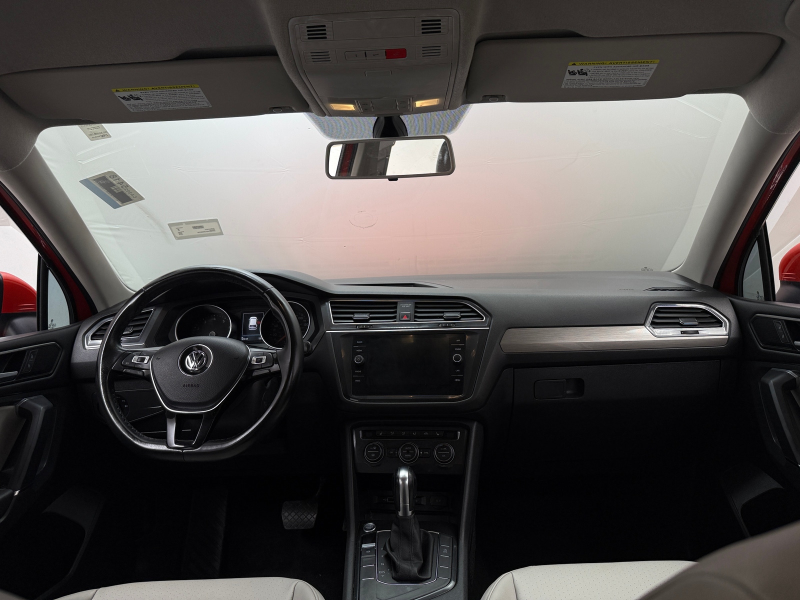Thumbnail: 2018 Volkswagen Tiguan - 2