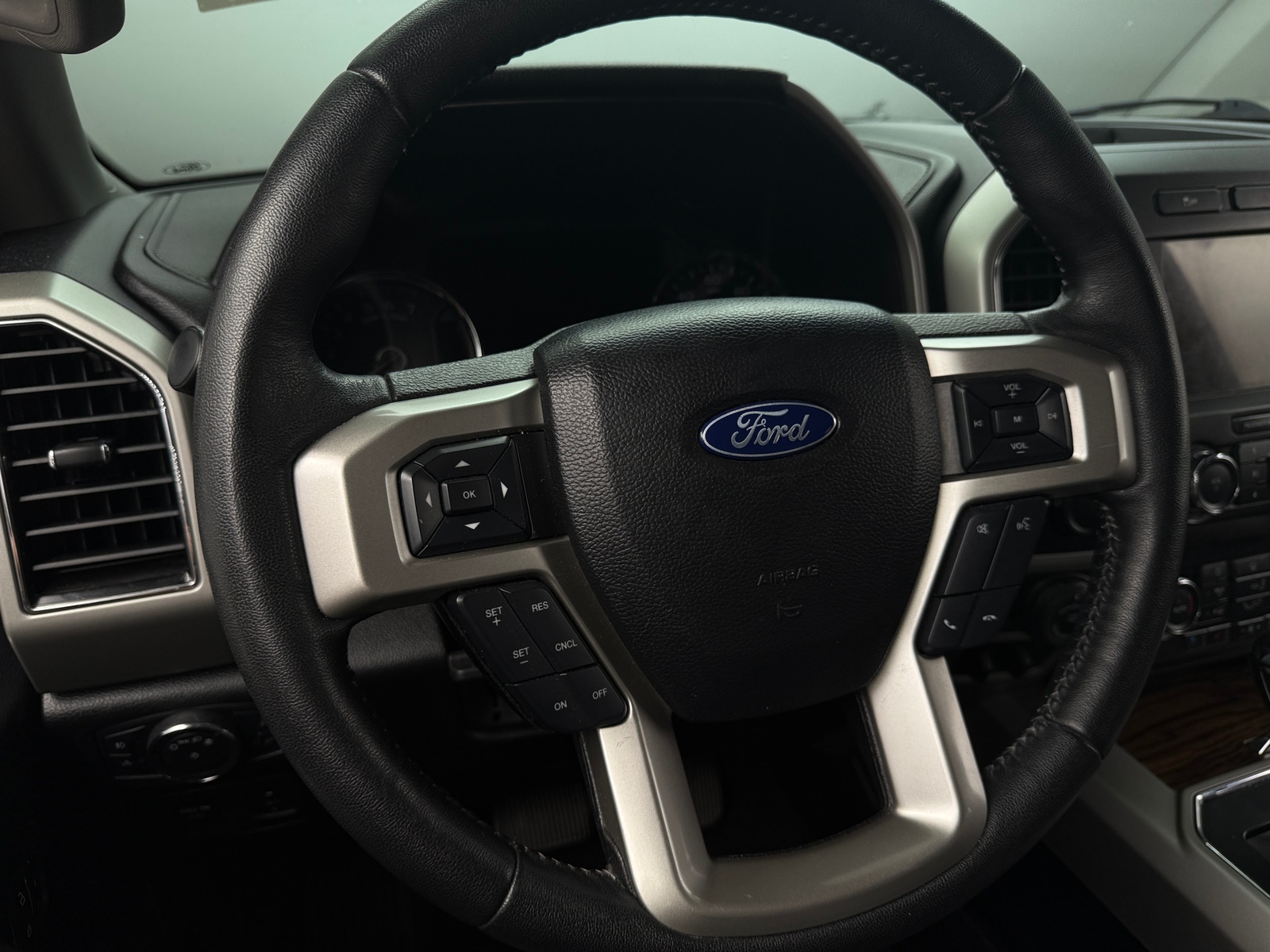 Thumbnail: 2020 Ford Econoline - 4