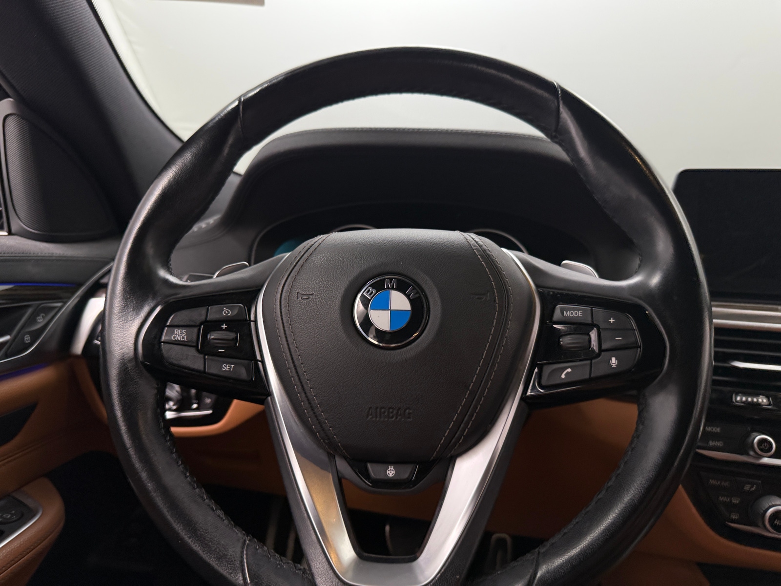 Thumbnail: 2018 BMW 6 Series - 4