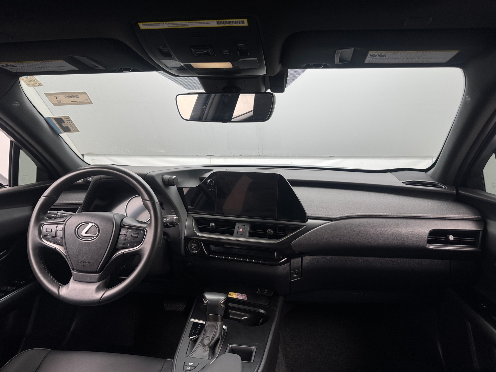 Thumbnail: 2023 Lexus UX - 2