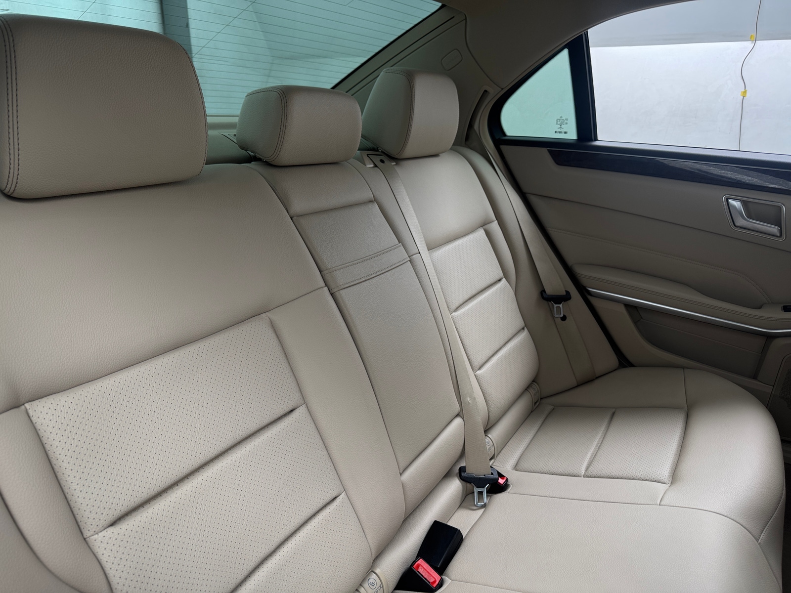 Thumbnail: 2016 Mercedes-Benz E-Class - 5