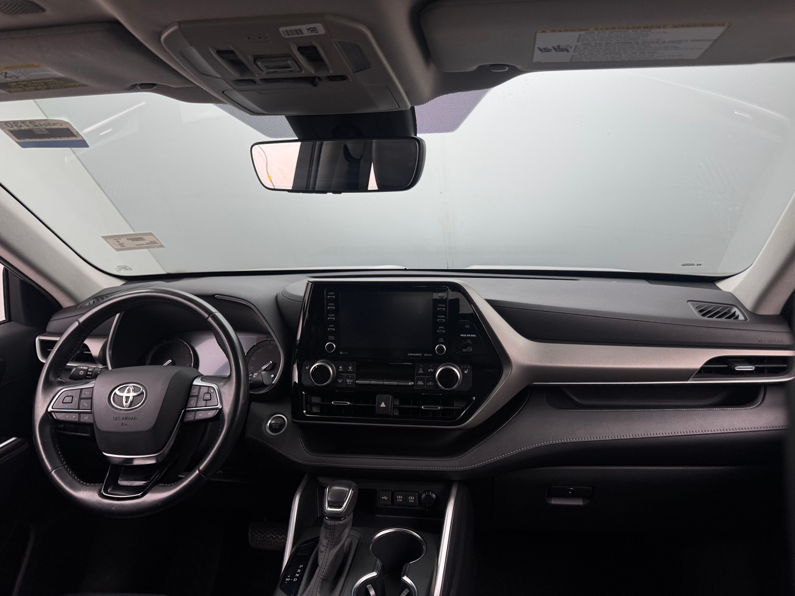 Thumbnail: 2020 Toyota Highlander - 2