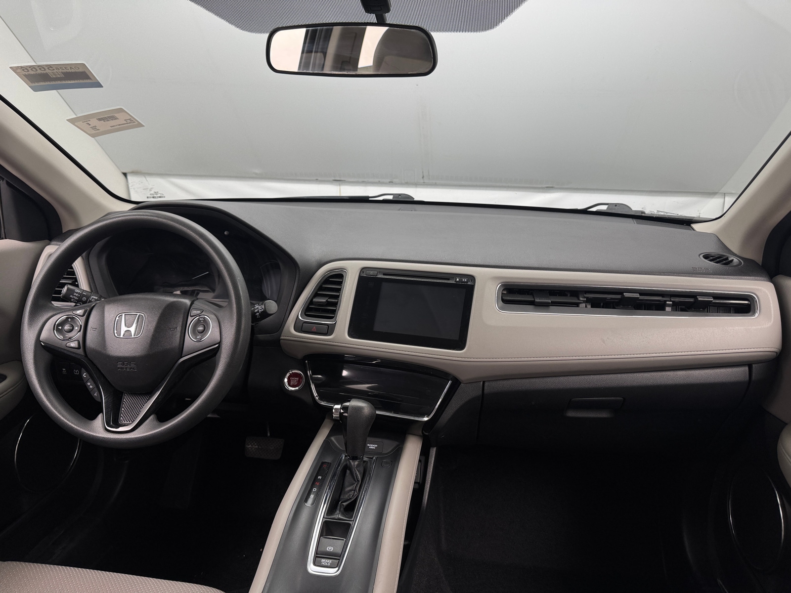 Thumbnail: 2017 Honda HR-V - 3