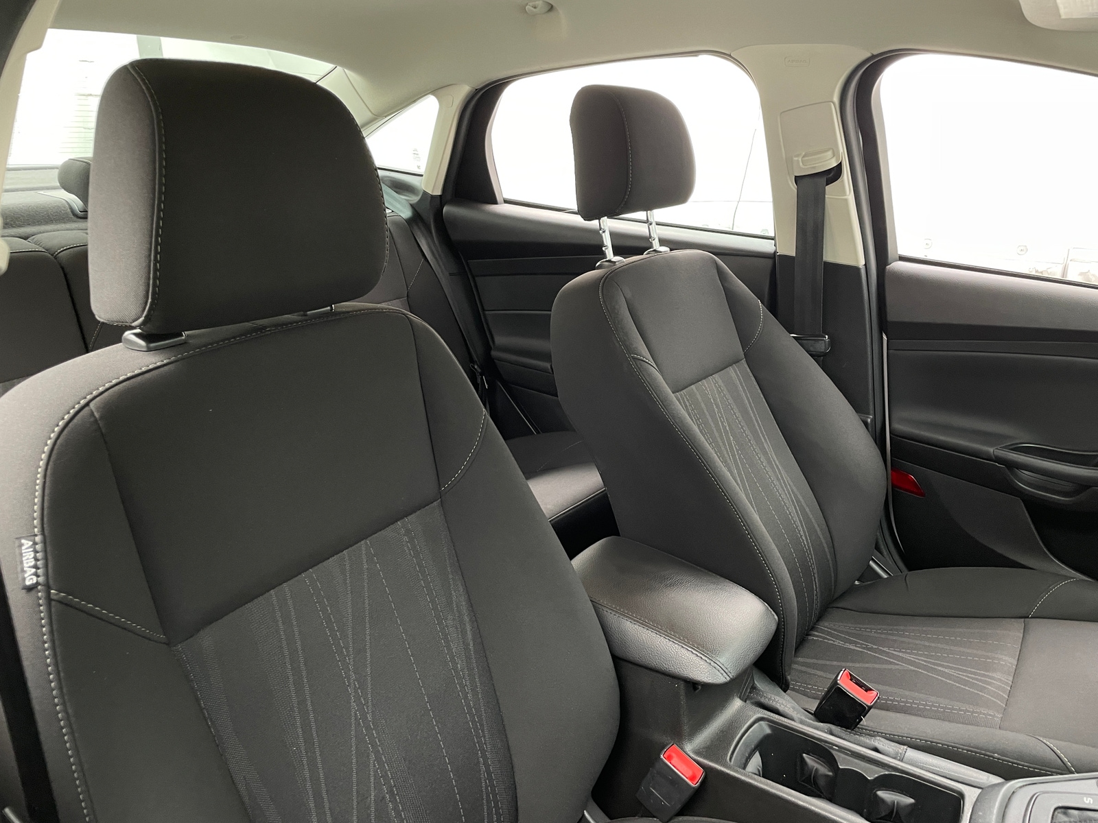 Thumbnail: 2016 Ford Focus - 2