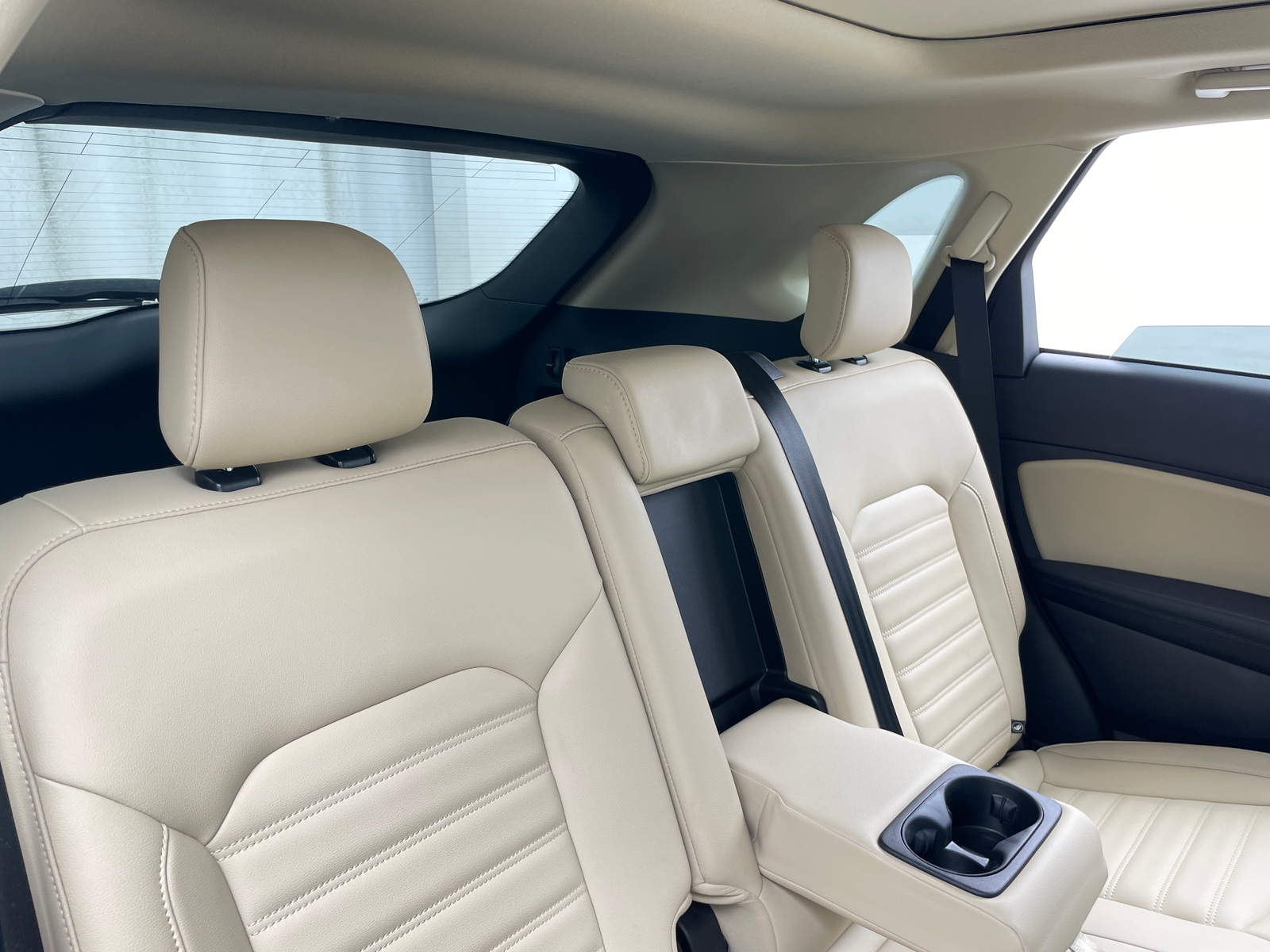 Thumbnail: 2019 Ford Edge - 6