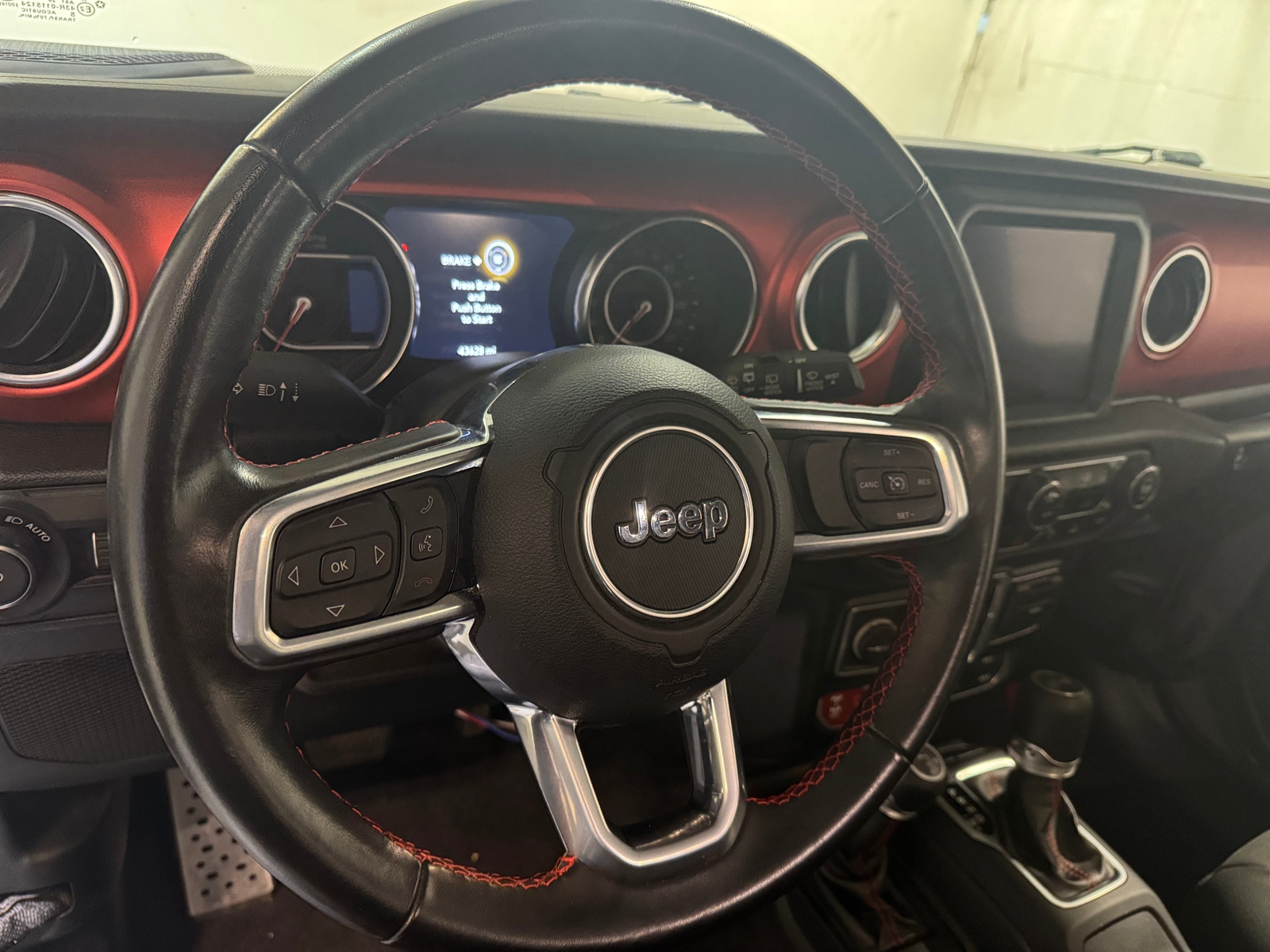 Thumbnail: 2021 Jeep Wrangler - 5