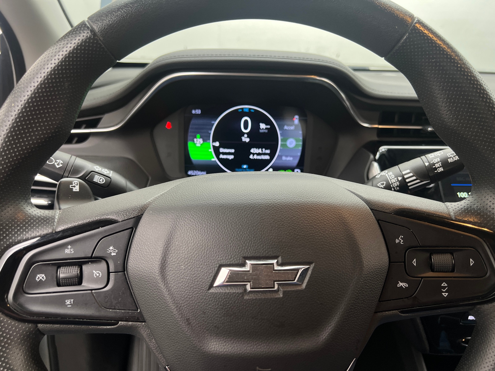 Thumbnail: 2023 Chevrolet Bolt EUV - 5
