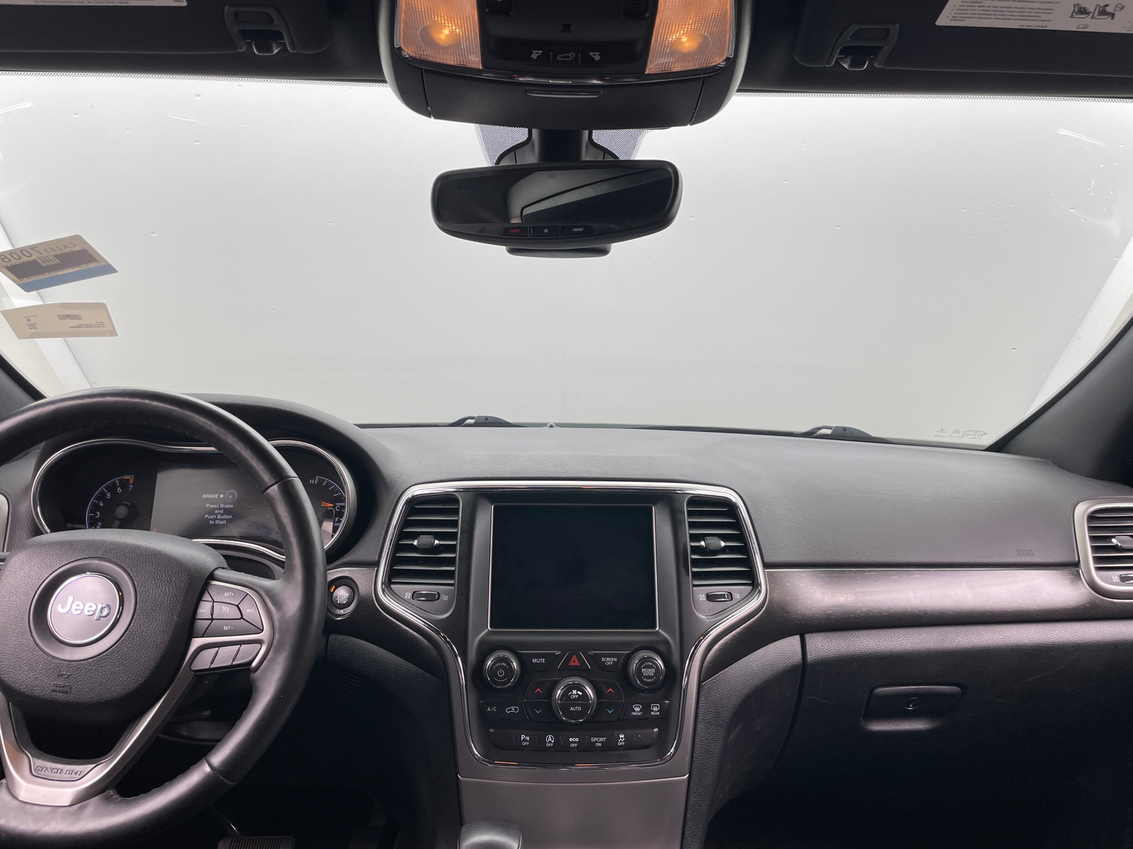Thumbnail: 2018 Jeep Grand Cherokee - 3