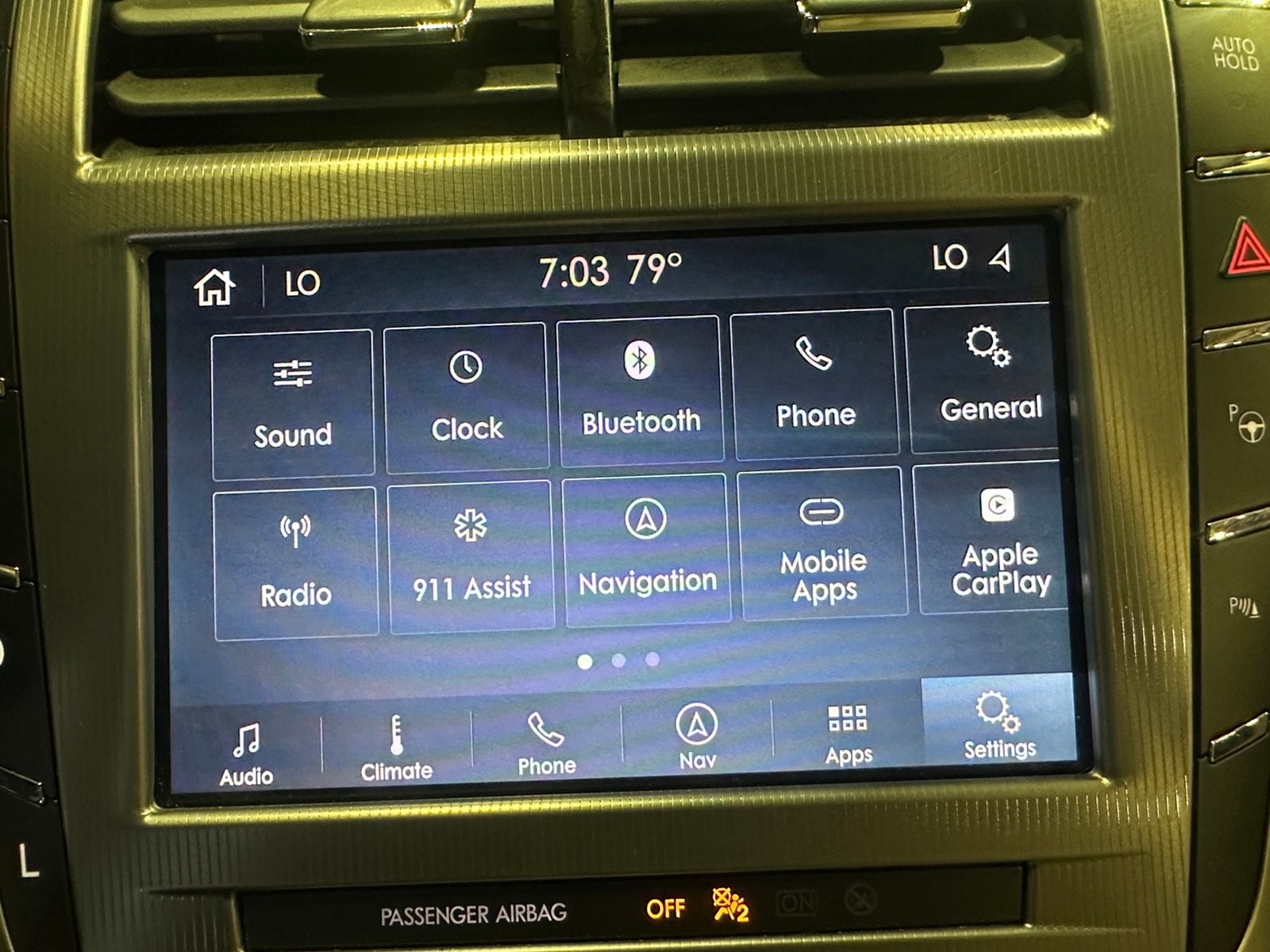 Thumbnail: 2020 Lincoln MKZ - 3