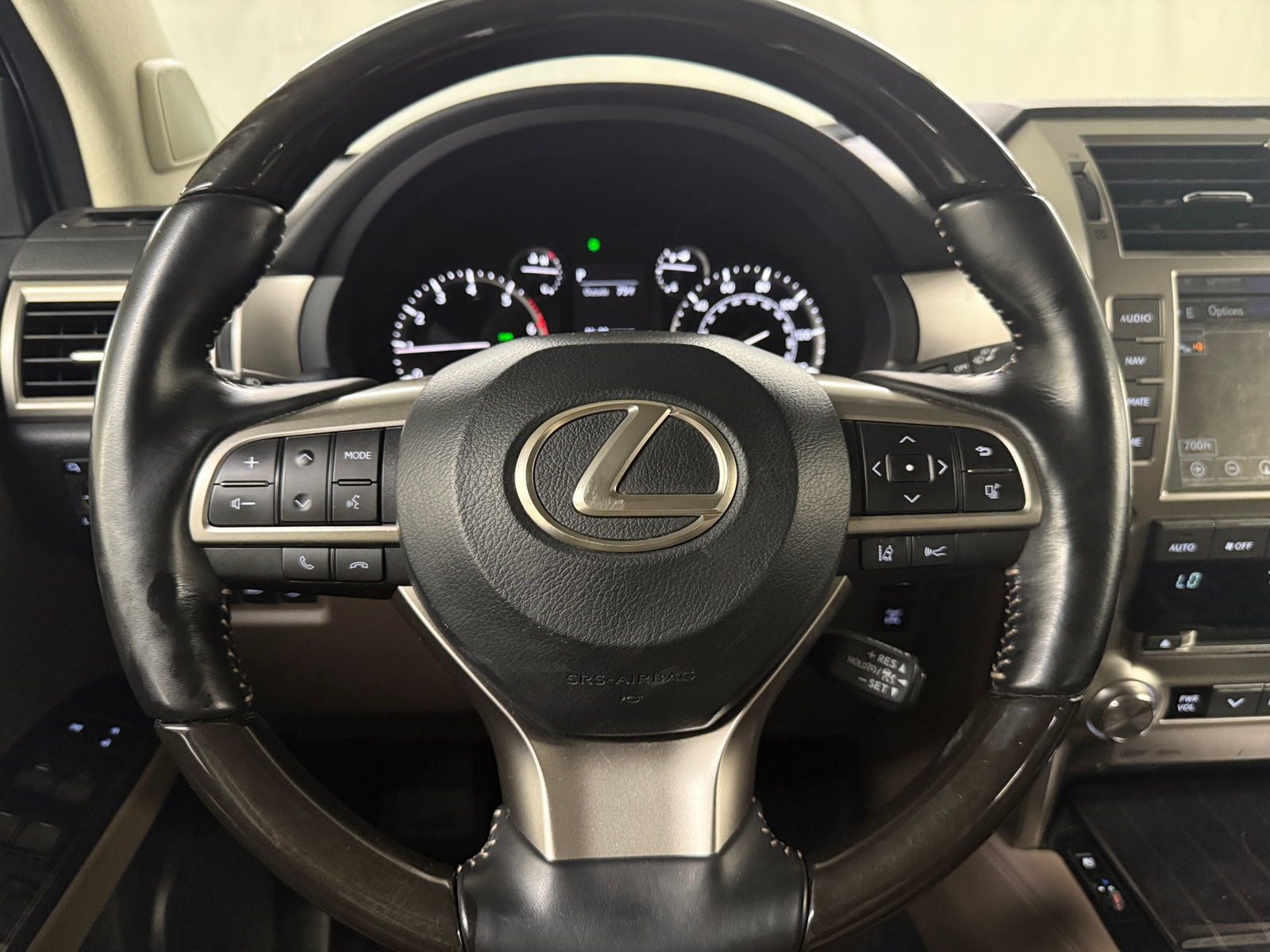 Thumbnail: 2021 Lexus GX - 4
