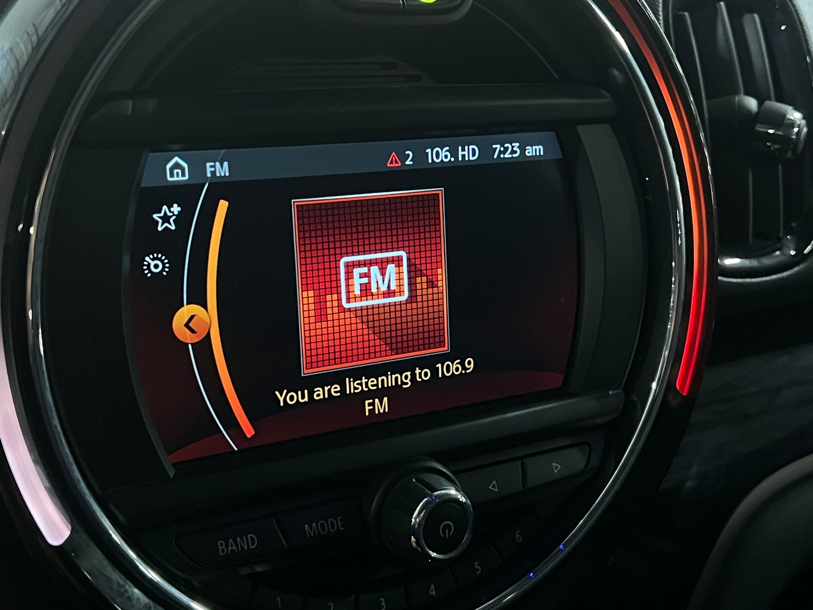 Thumbnail: 2019 MINI Cooper Countryman - 3