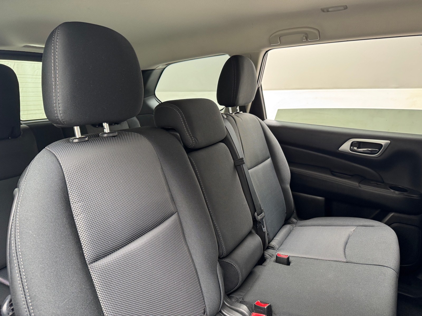 Thumbnail: 2019 Nissan Pathfinder - 6