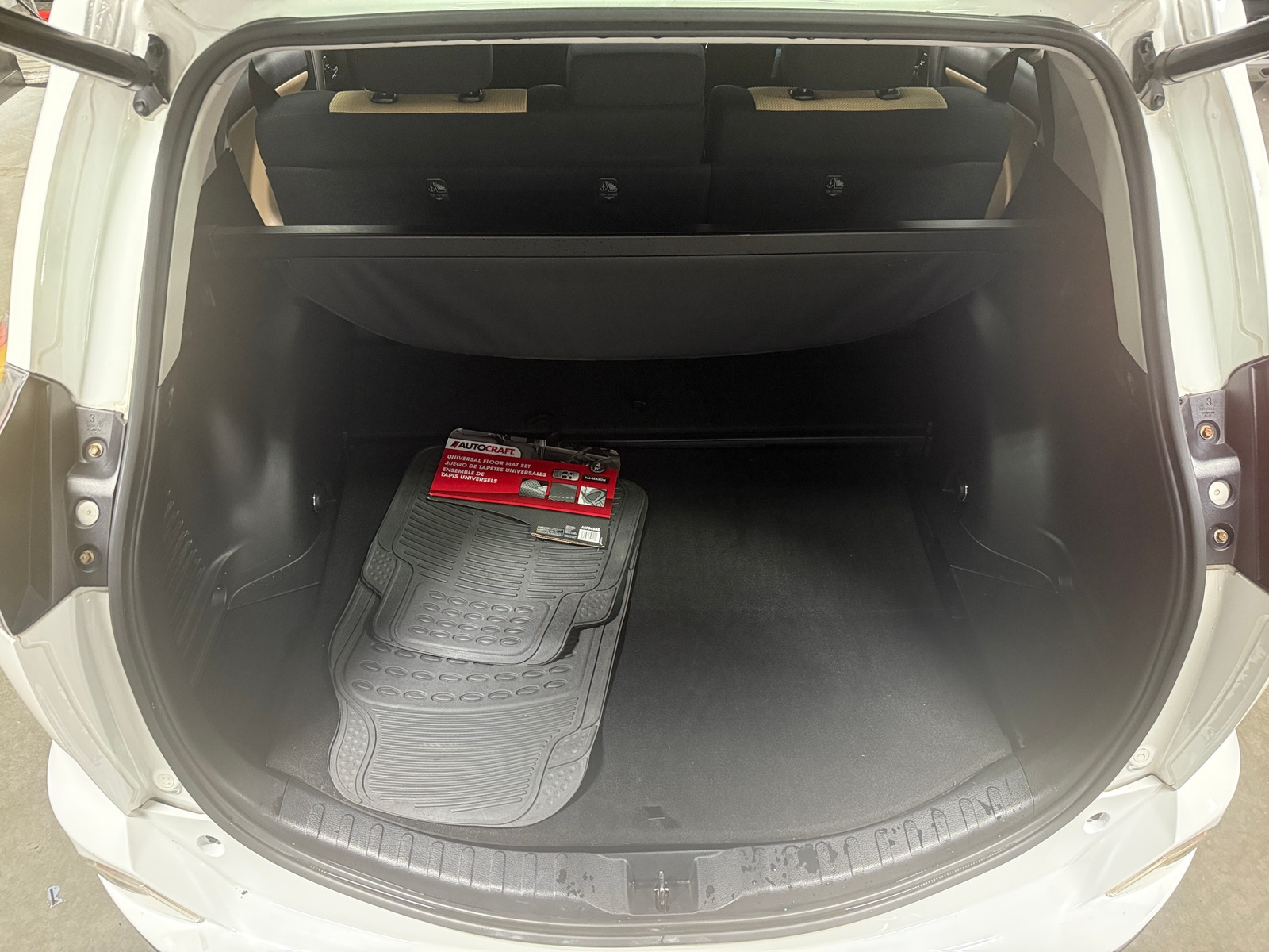 Thumbnail: 2016 Toyota RAV4 - 7