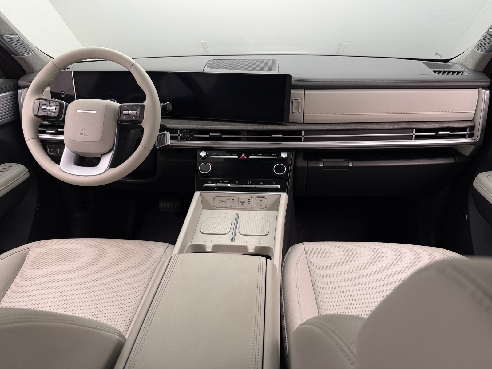 Thumbnail: 2024 Hyundai Santa Fe - 2