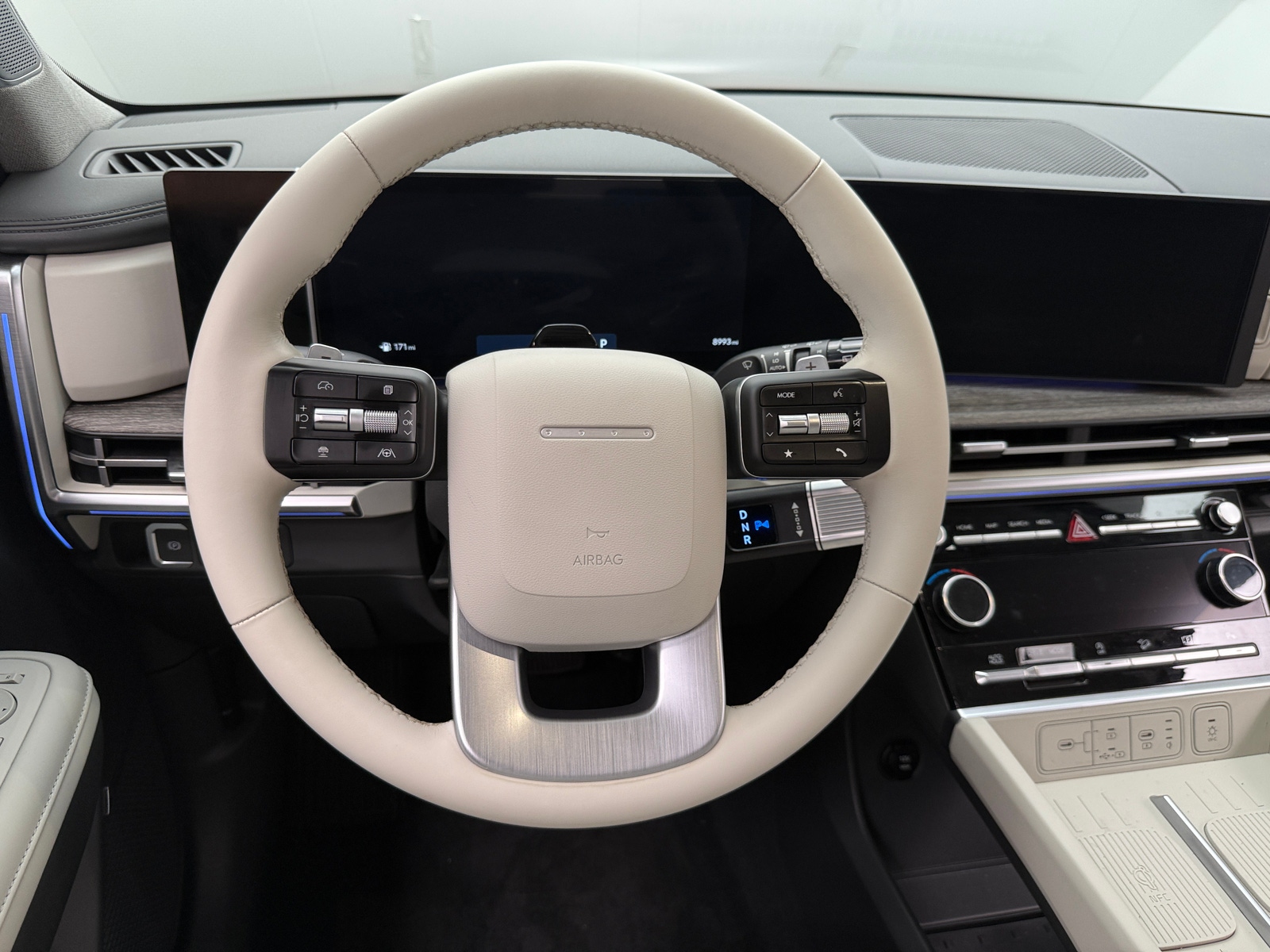 Thumbnail: 2024 Hyundai Santa Fe - 4