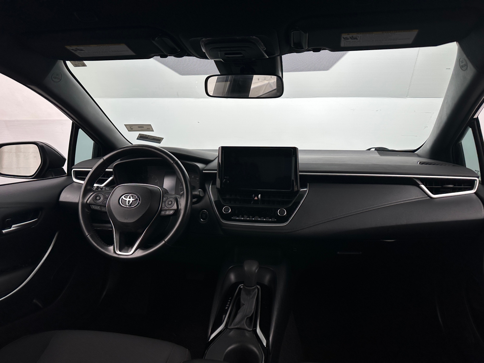 Thumbnail: 2023 Toyota Corolla - 3