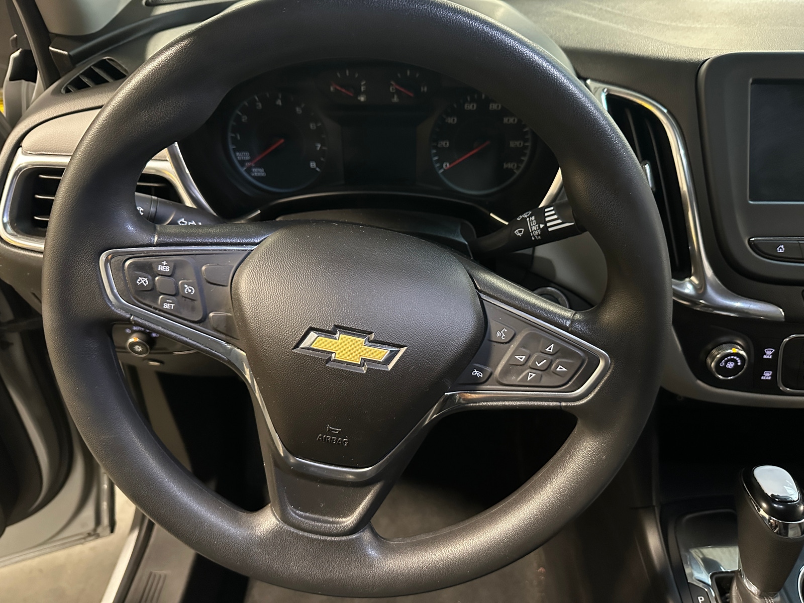 Thumbnail: 2018 Chevrolet Equinox - 5