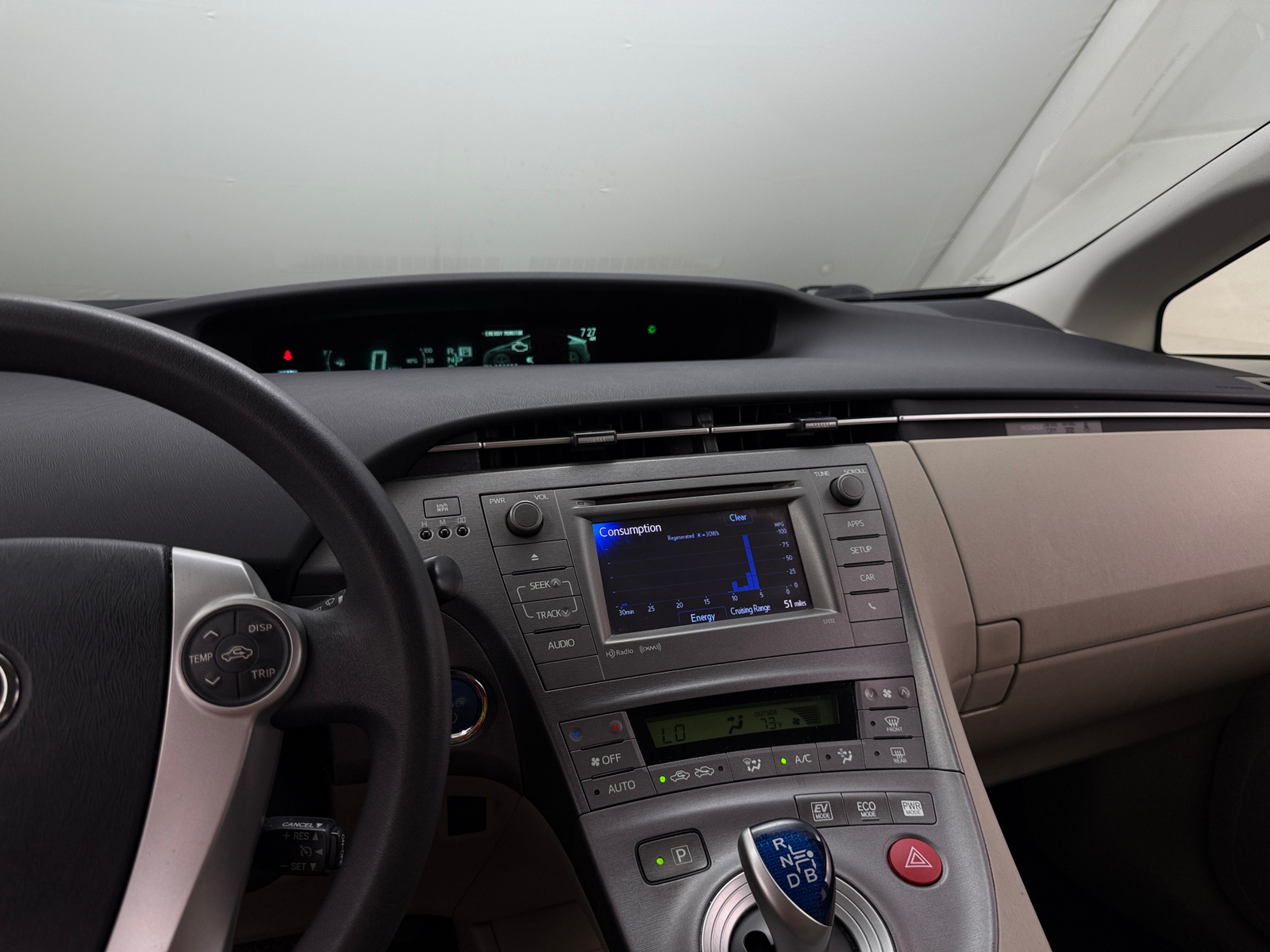 Thumbnail: 2015 Toyota Prius - 4