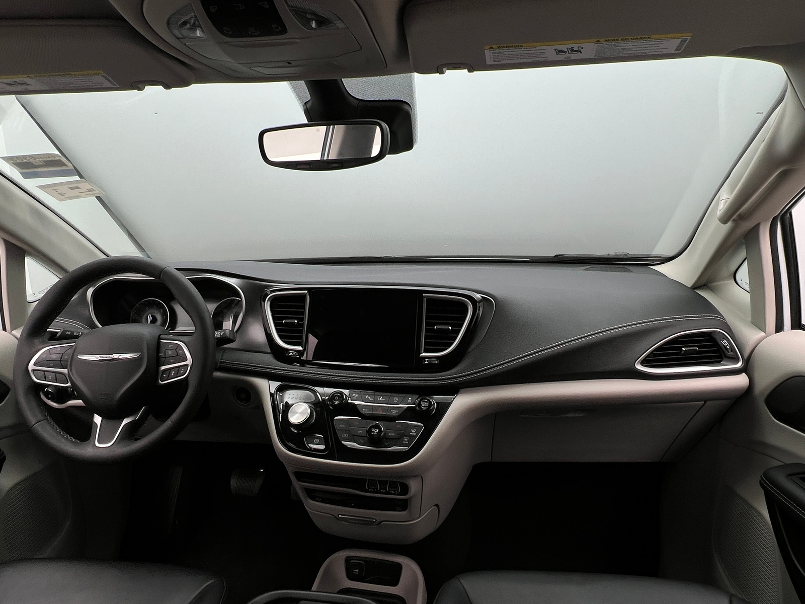 Thumbnail: 2023 Chrysler Pacifica - 2