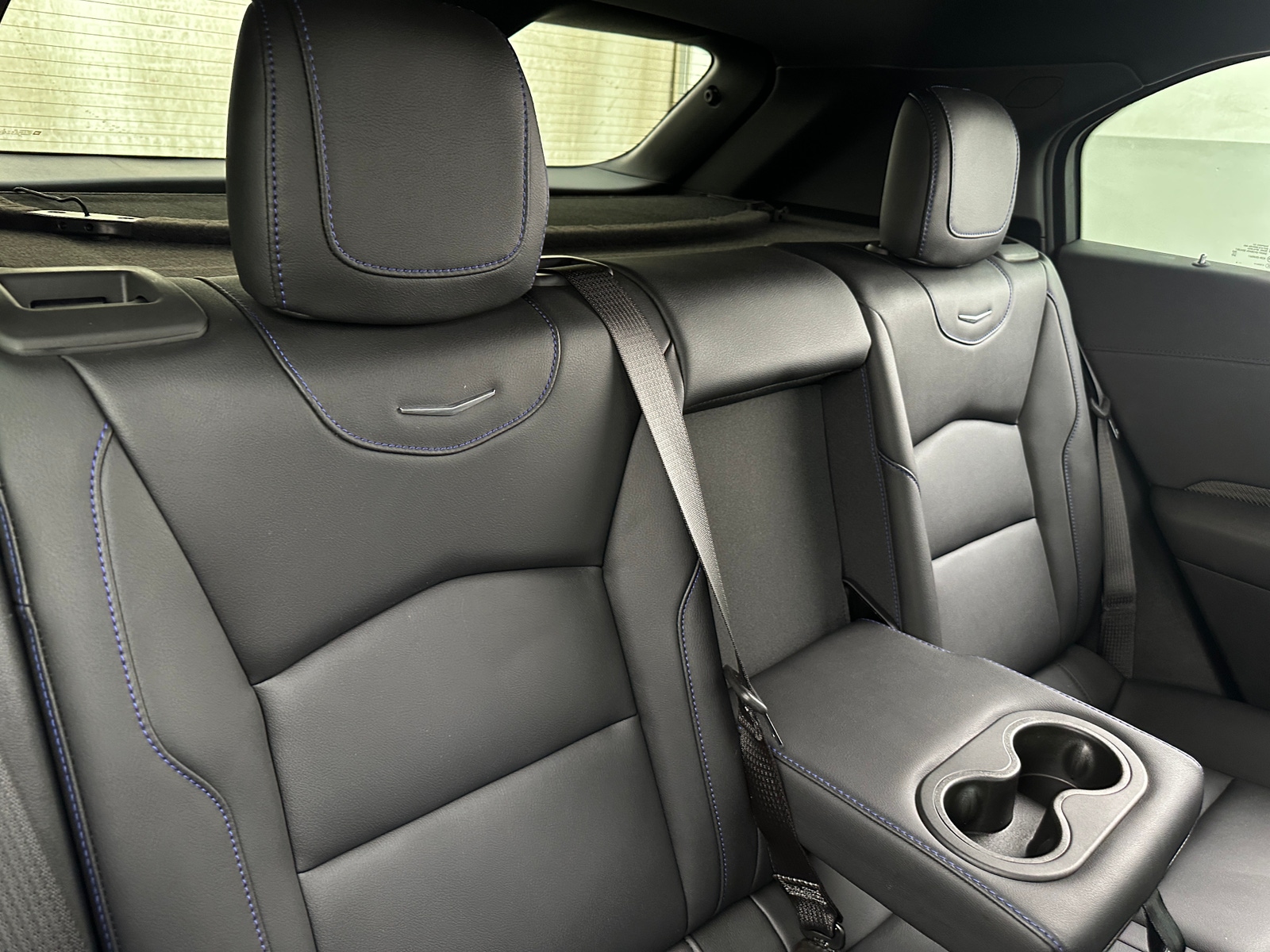 Thumbnail: 2025 Cadillac XT4 - 5