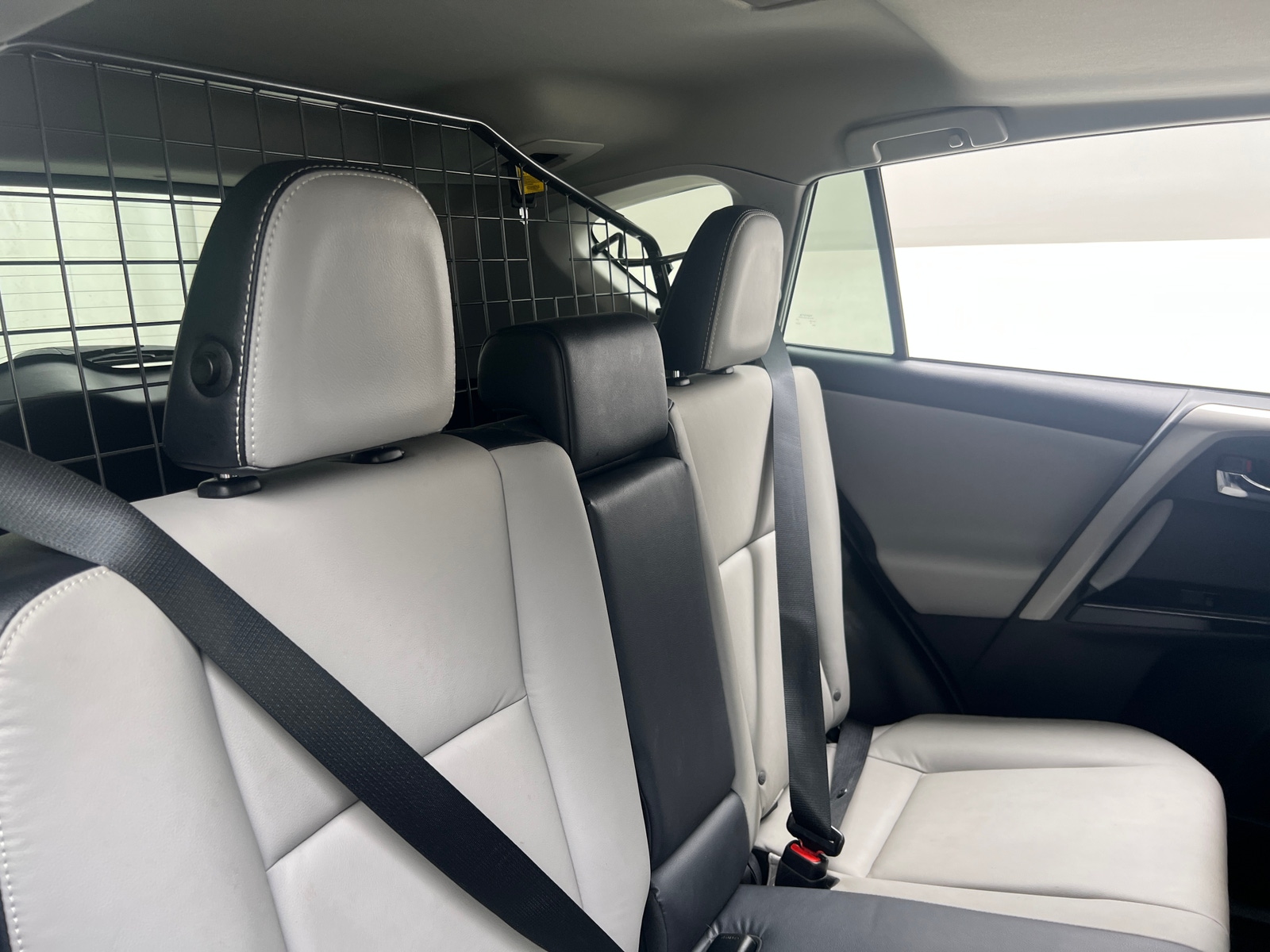 Thumbnail: 2018 Toyota RAV4 - 5