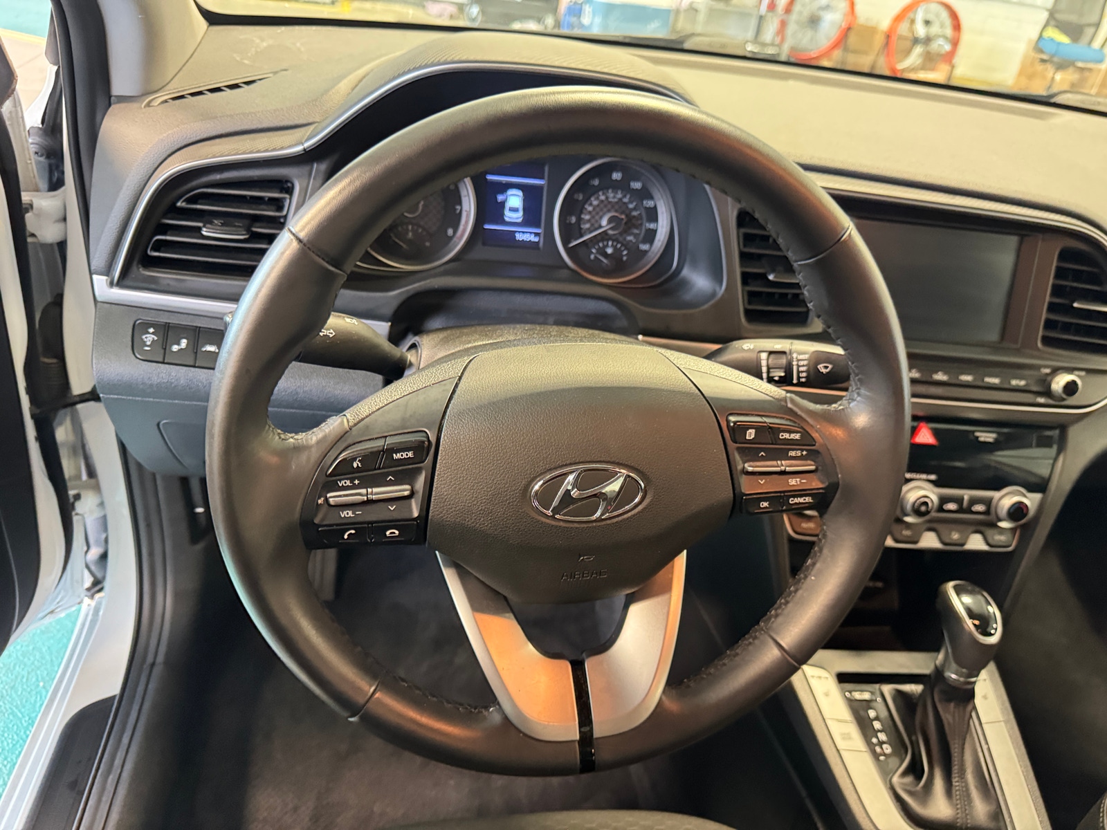 Thumbnail: 2019 Hyundai Elantra - 5