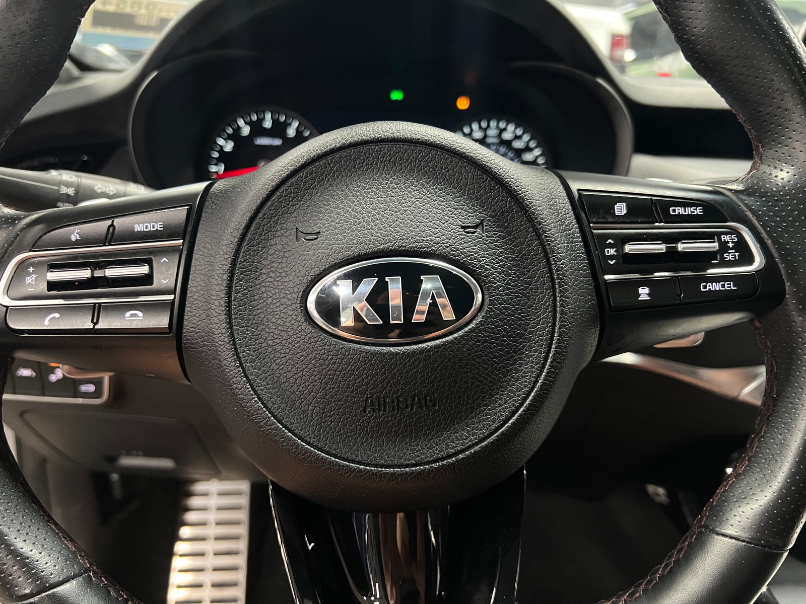 Thumbnail: 2021 Kia Stinger - 4