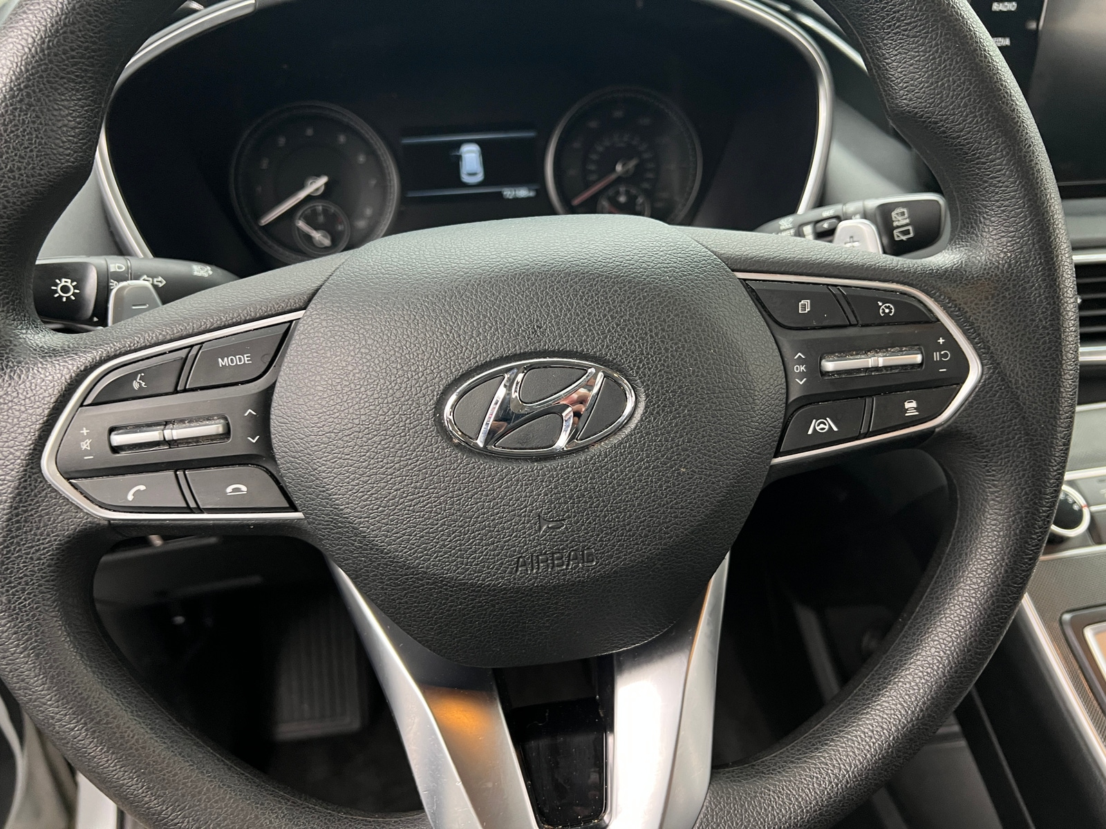 Thumbnail: 2022 Hyundai Santa Fe - 5