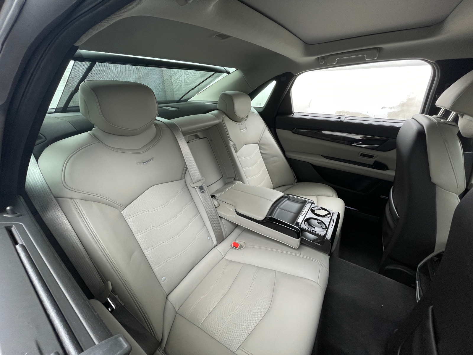 Thumbnail: 2017 Cadillac CT6 - 5