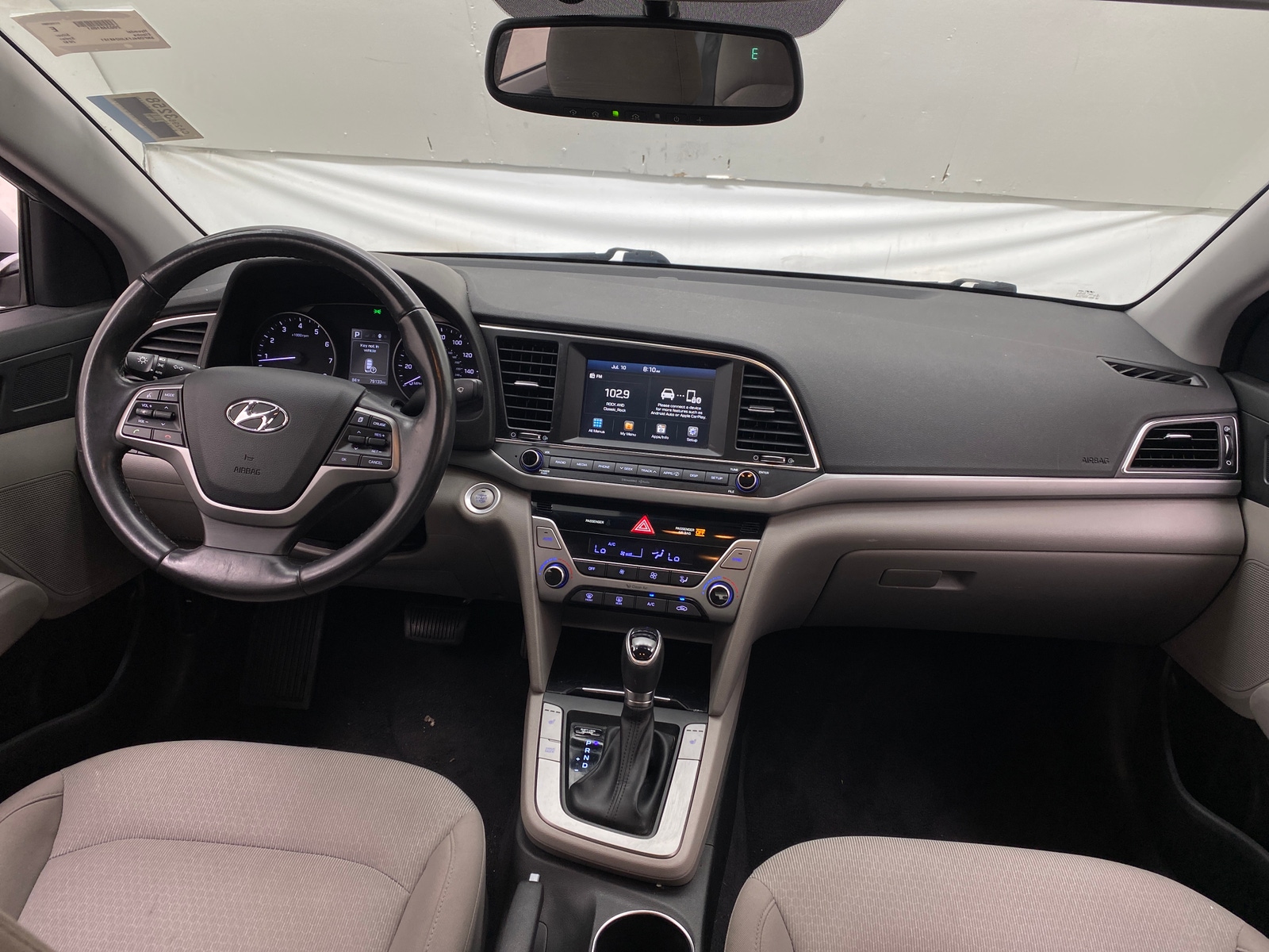 Thumbnail: 2018 Hyundai Elantra - 3