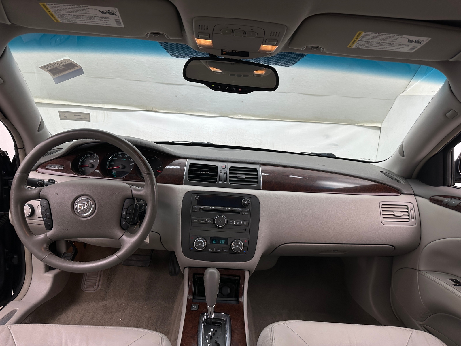 Thumbnail: 2011 Buick Lucerne - 2