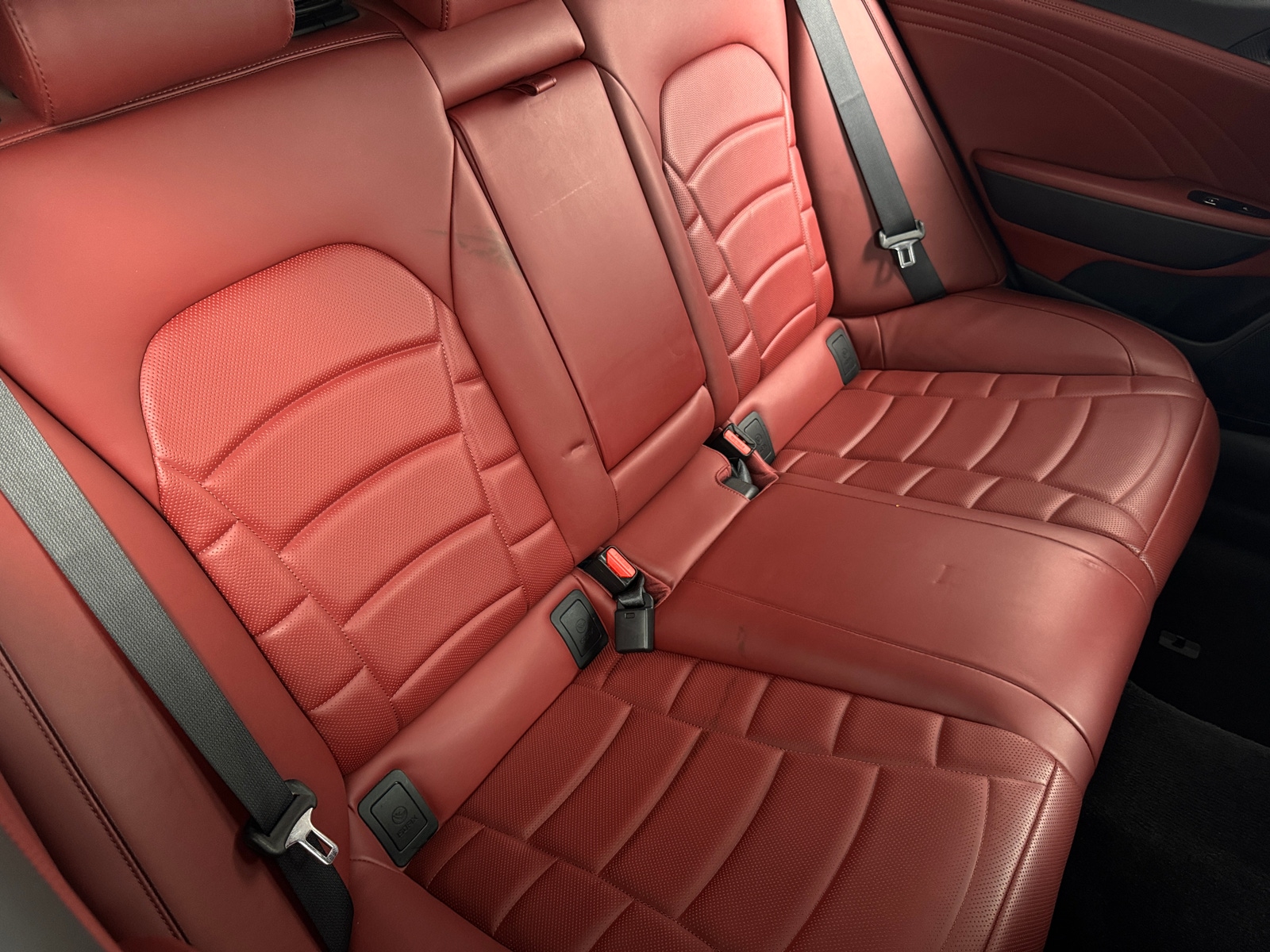 Thumbnail: 2022 Kia Stinger - 5
